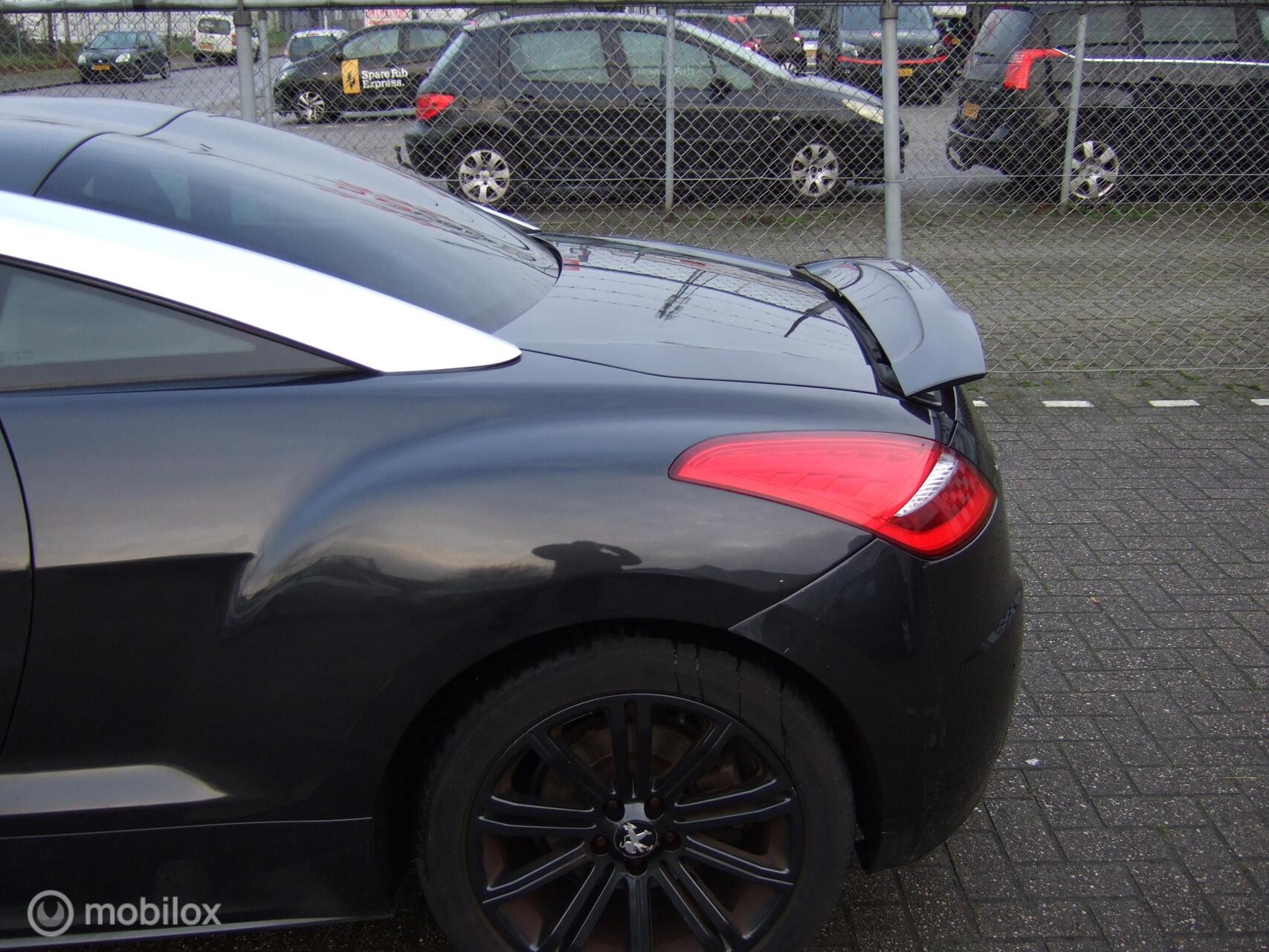 Foto van Peugeot RCZ
