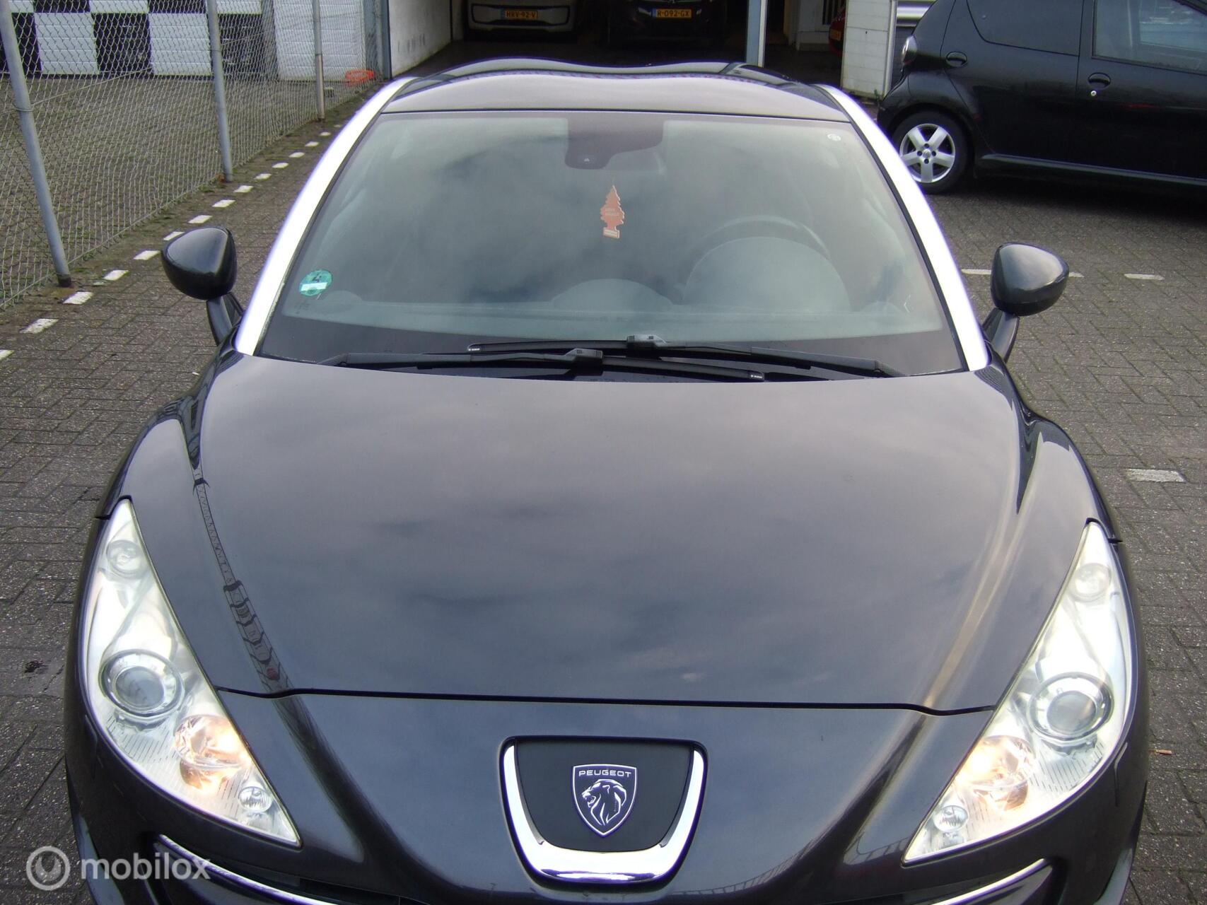 Foto van Peugeot RCZ
