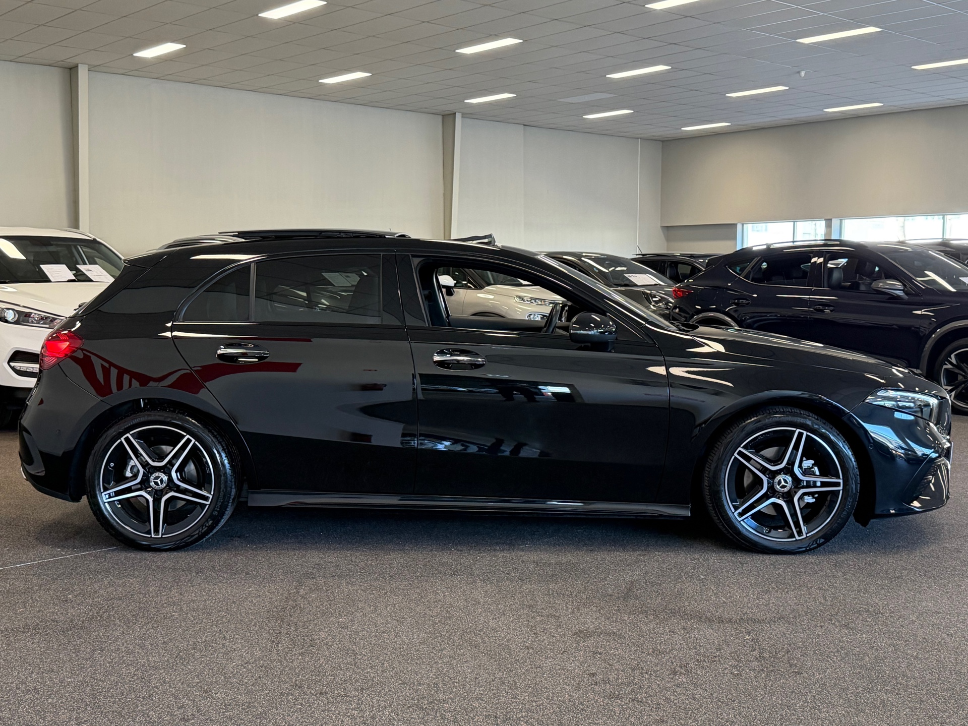 Foto van Mercedes-Benz A 200