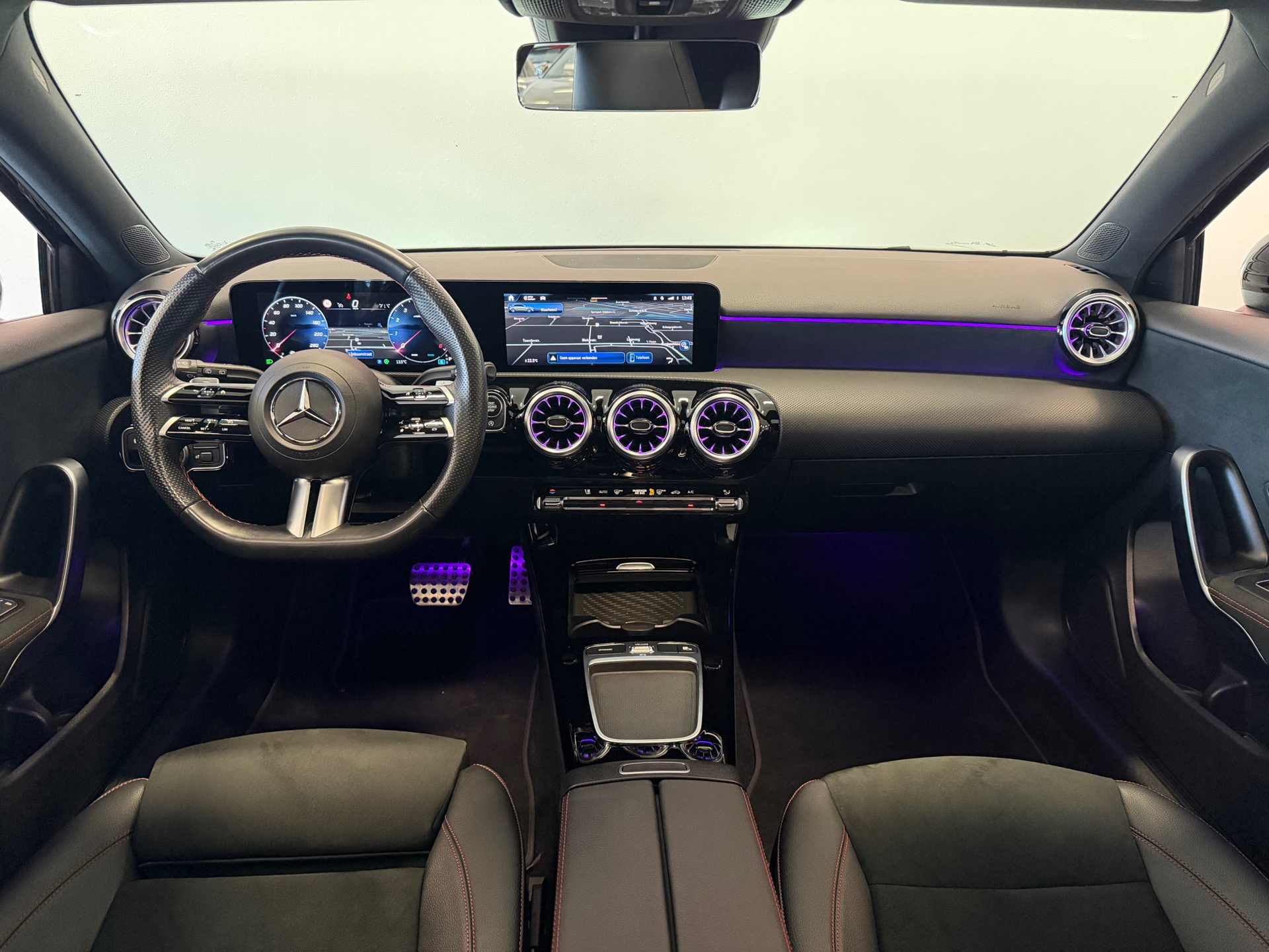Foto van Mercedes-Benz A 200