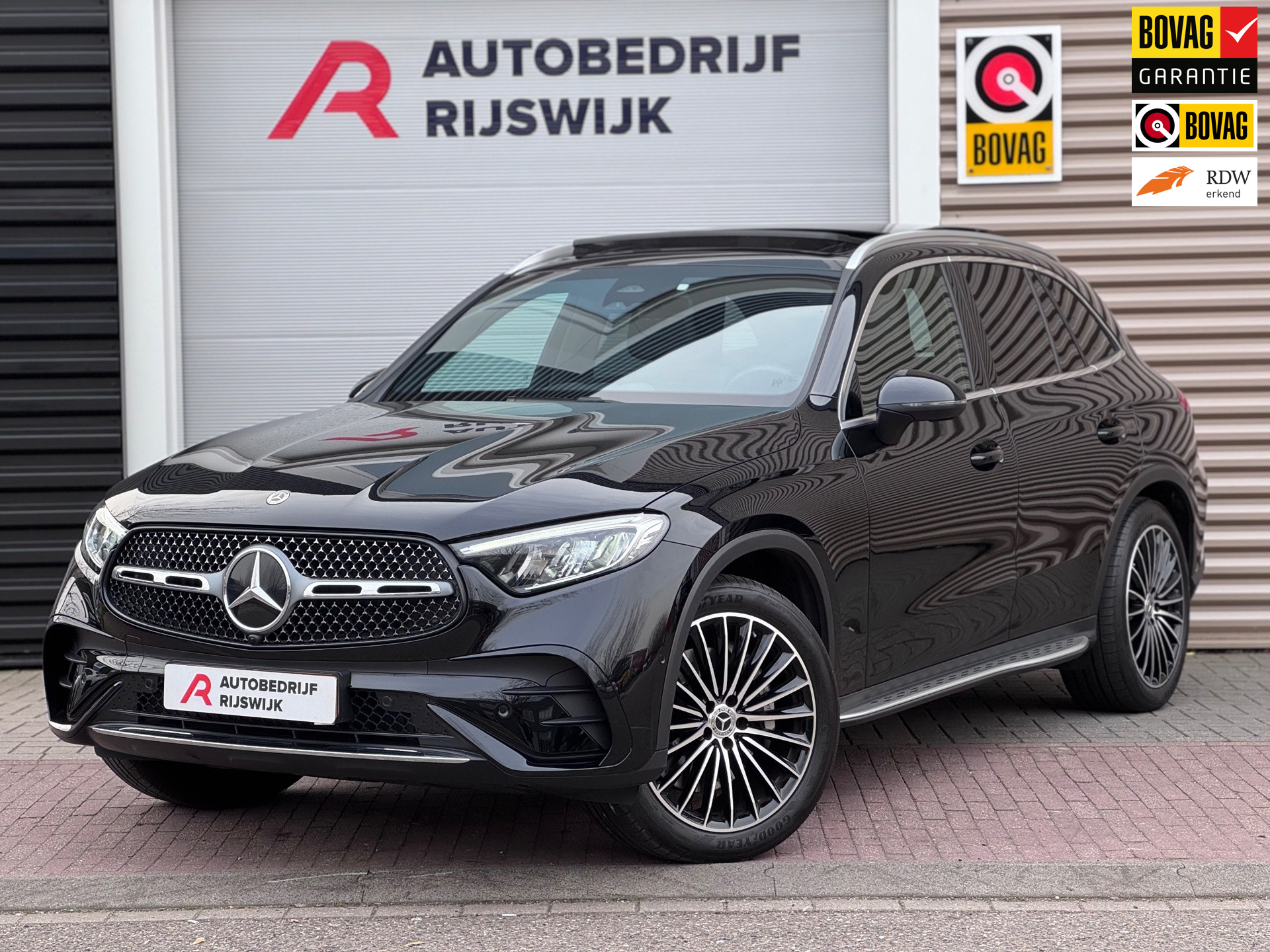 Mercedes-Benz GLC 200 4Matic 200 4MATIC AMG Line Pano/Memory/Camera 2024 - voorkant