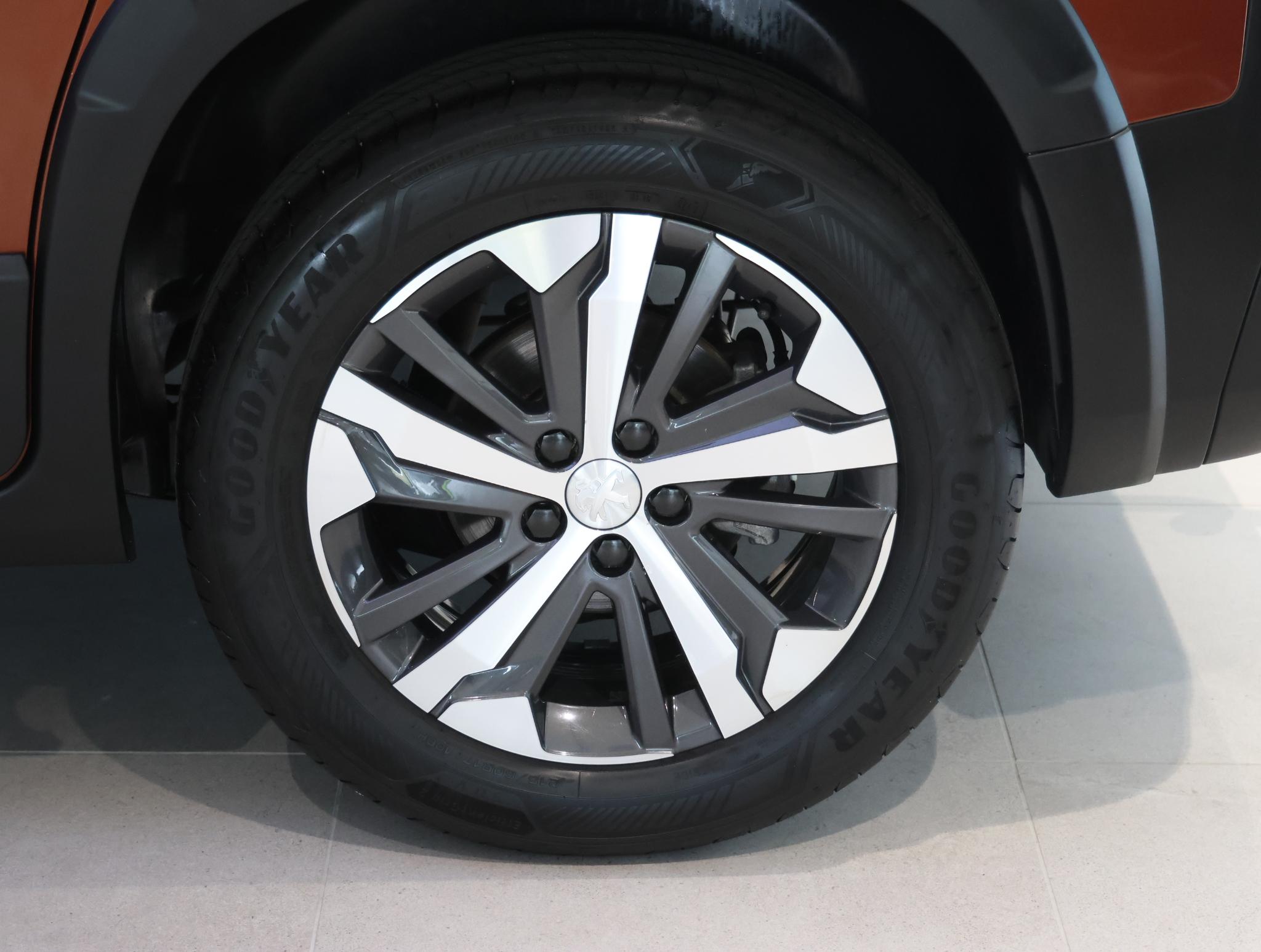 Foto van Peugeot Rifter