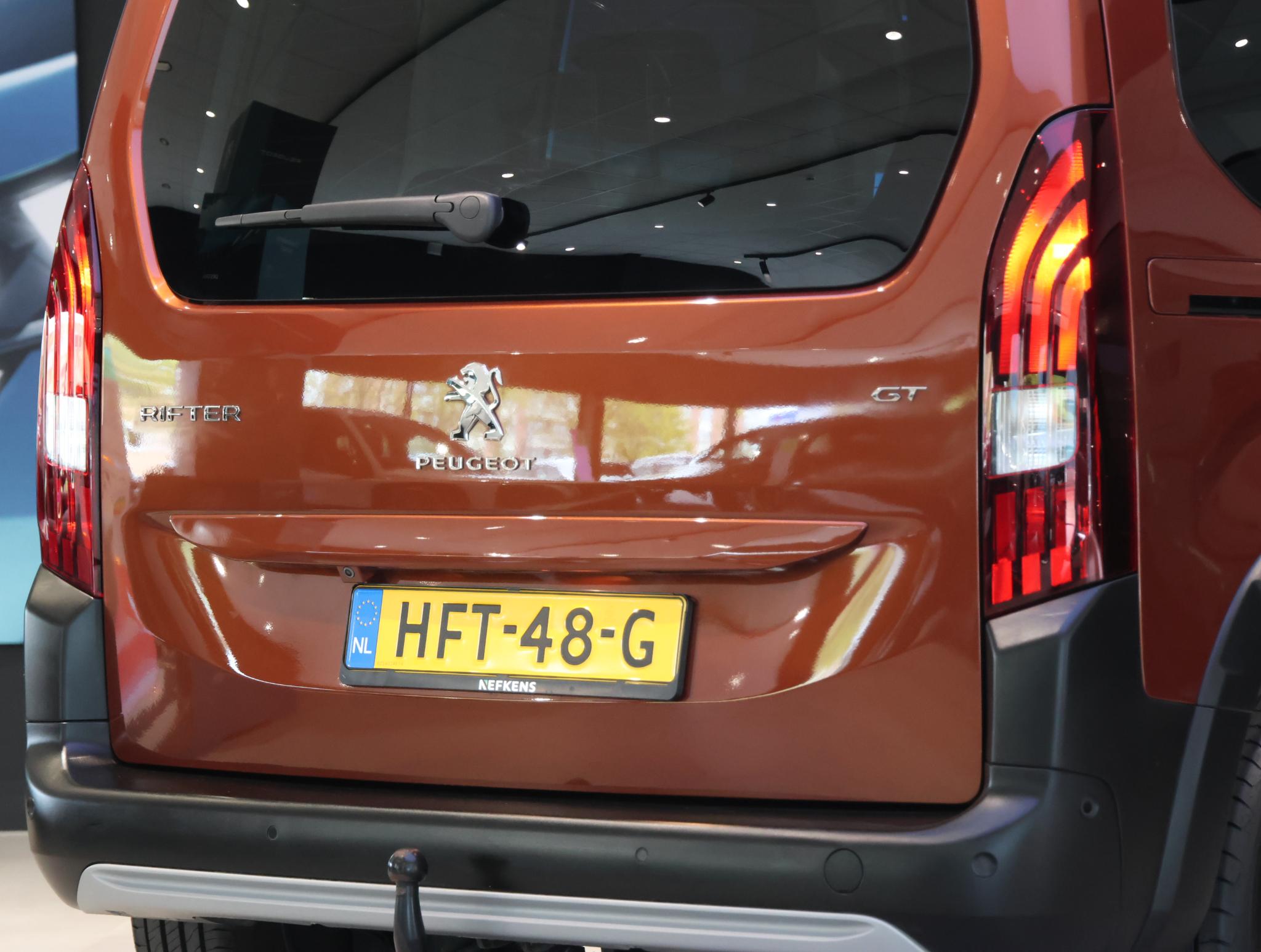 Foto van Peugeot Rifter