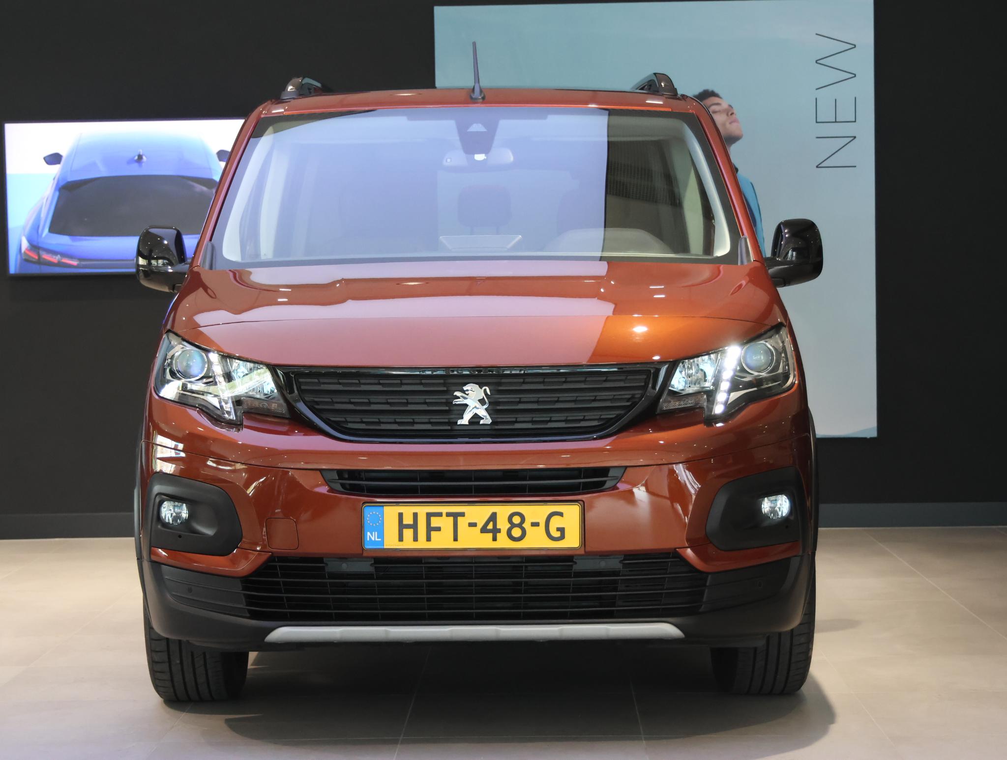 Foto van Peugeot Rifter