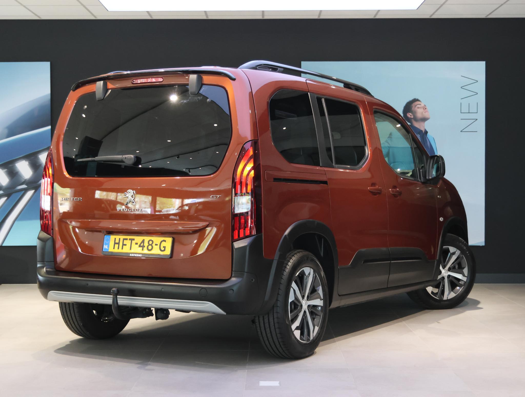 Foto van Peugeot Rifter
