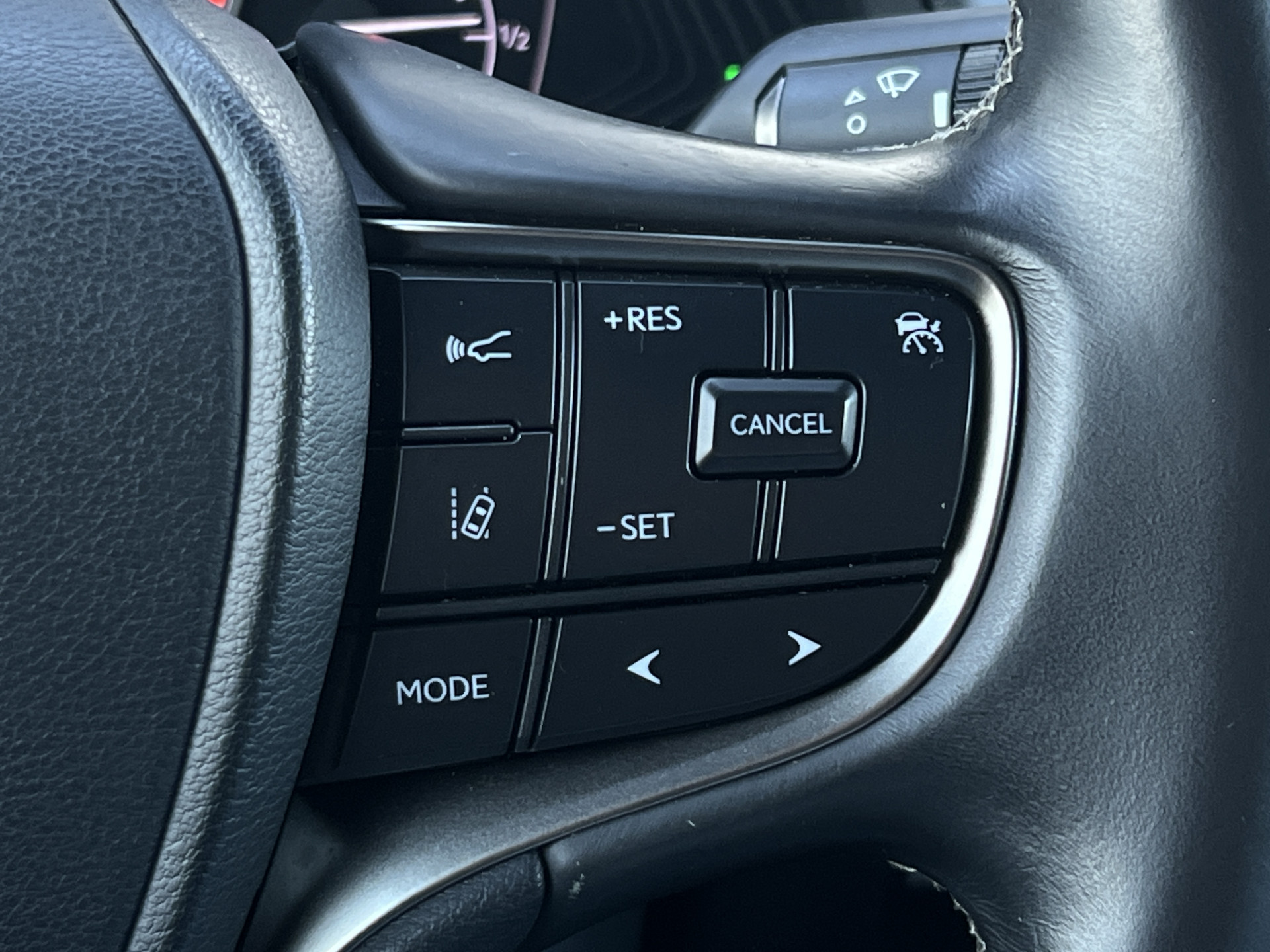 Foto van Lexus Ux