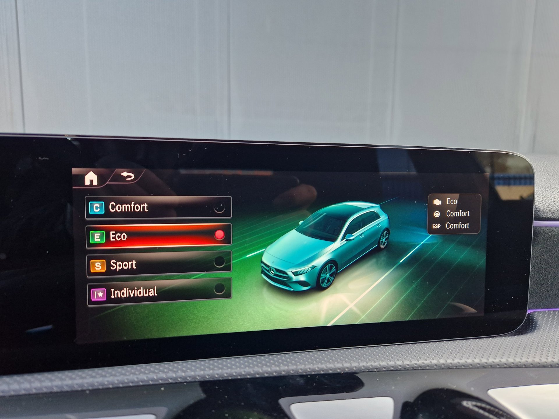 Foto van Mercedes-Benz A 250 4Matic