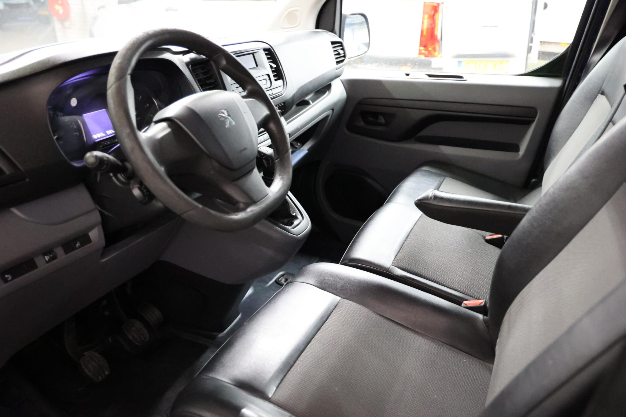 Foto van Peugeot Expert
