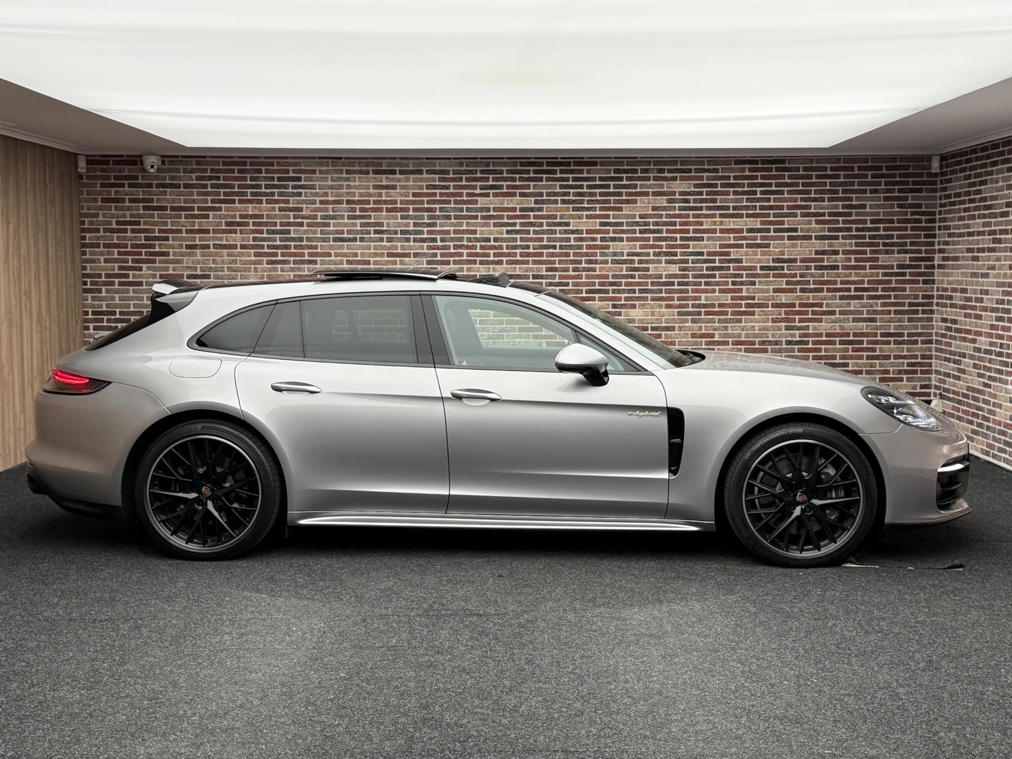 Foto van Porsche Panamera Sport Turismo