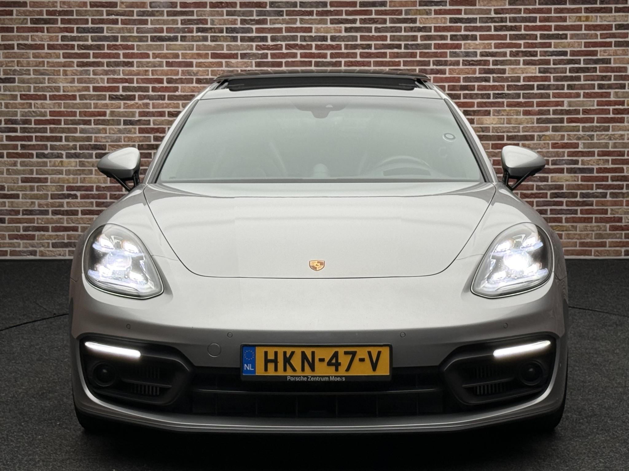 Foto van Porsche Panamera Sport Turismo