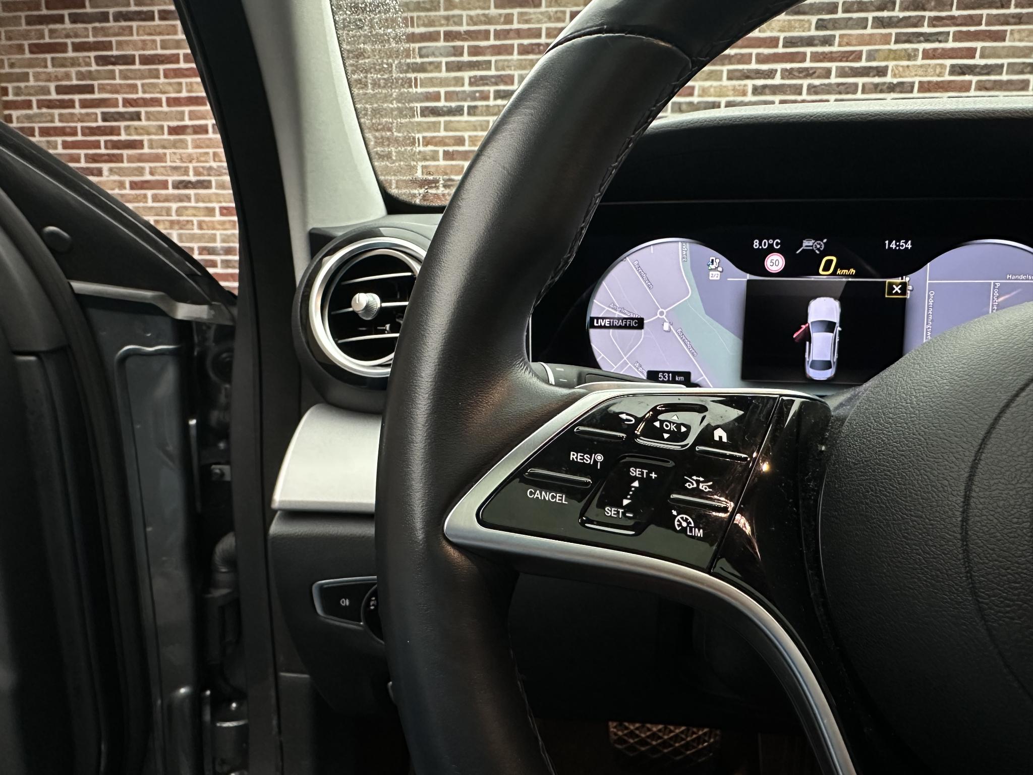 Foto van Mercedes-Benz E 300 E
