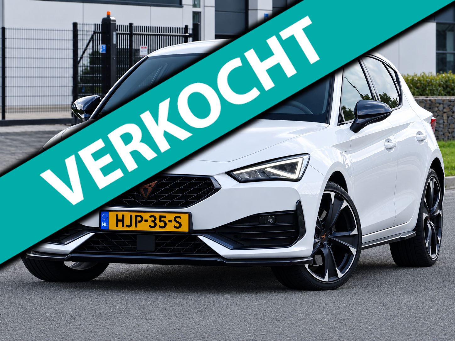 Cupra Leon 1.4 e-Hybrid VZ Business KEYLESS/CARPLAY/SFEER 2021 - voorkant