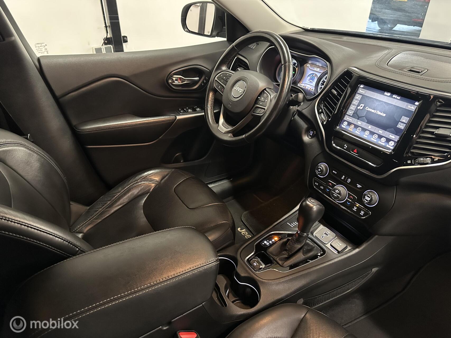 Foto van Jeep Cherokee