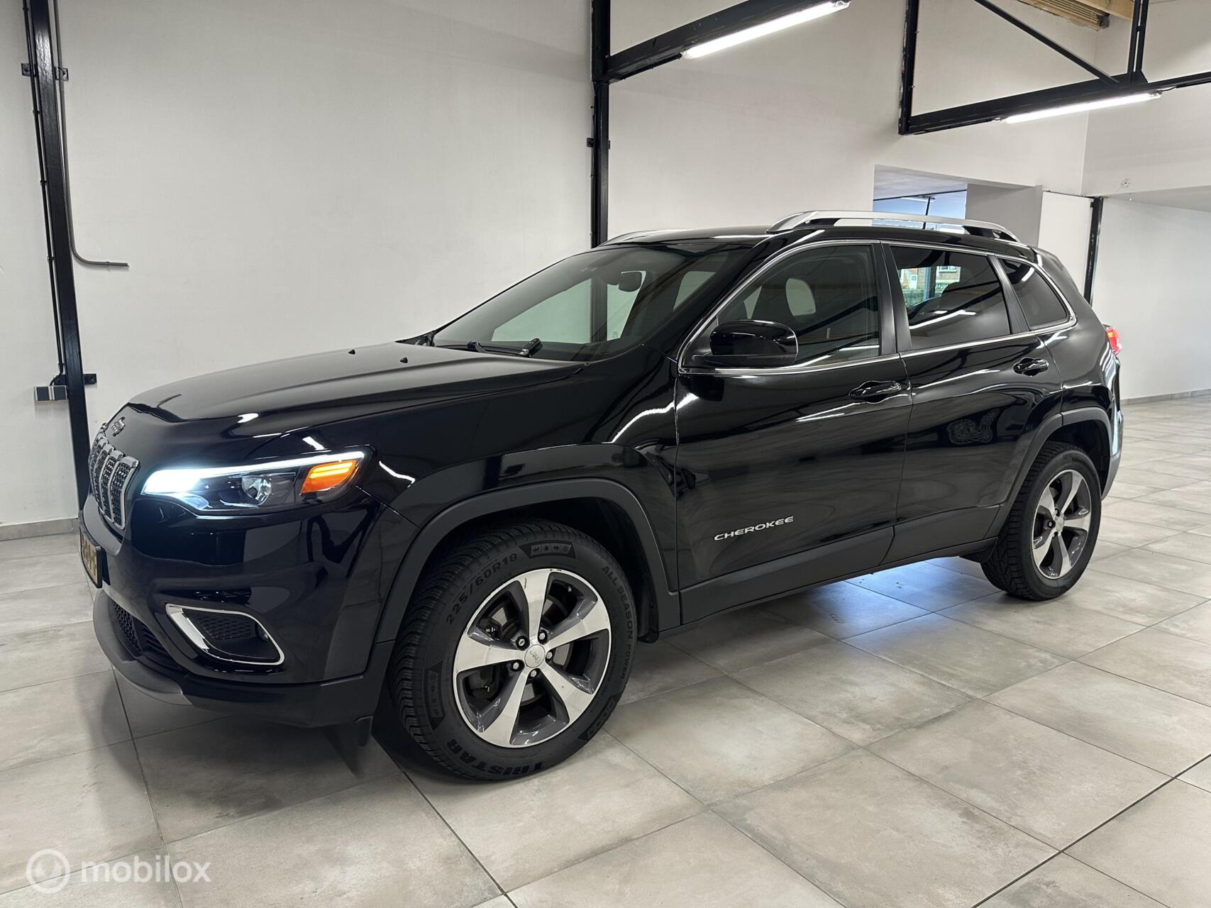 Foto van Jeep Cherokee