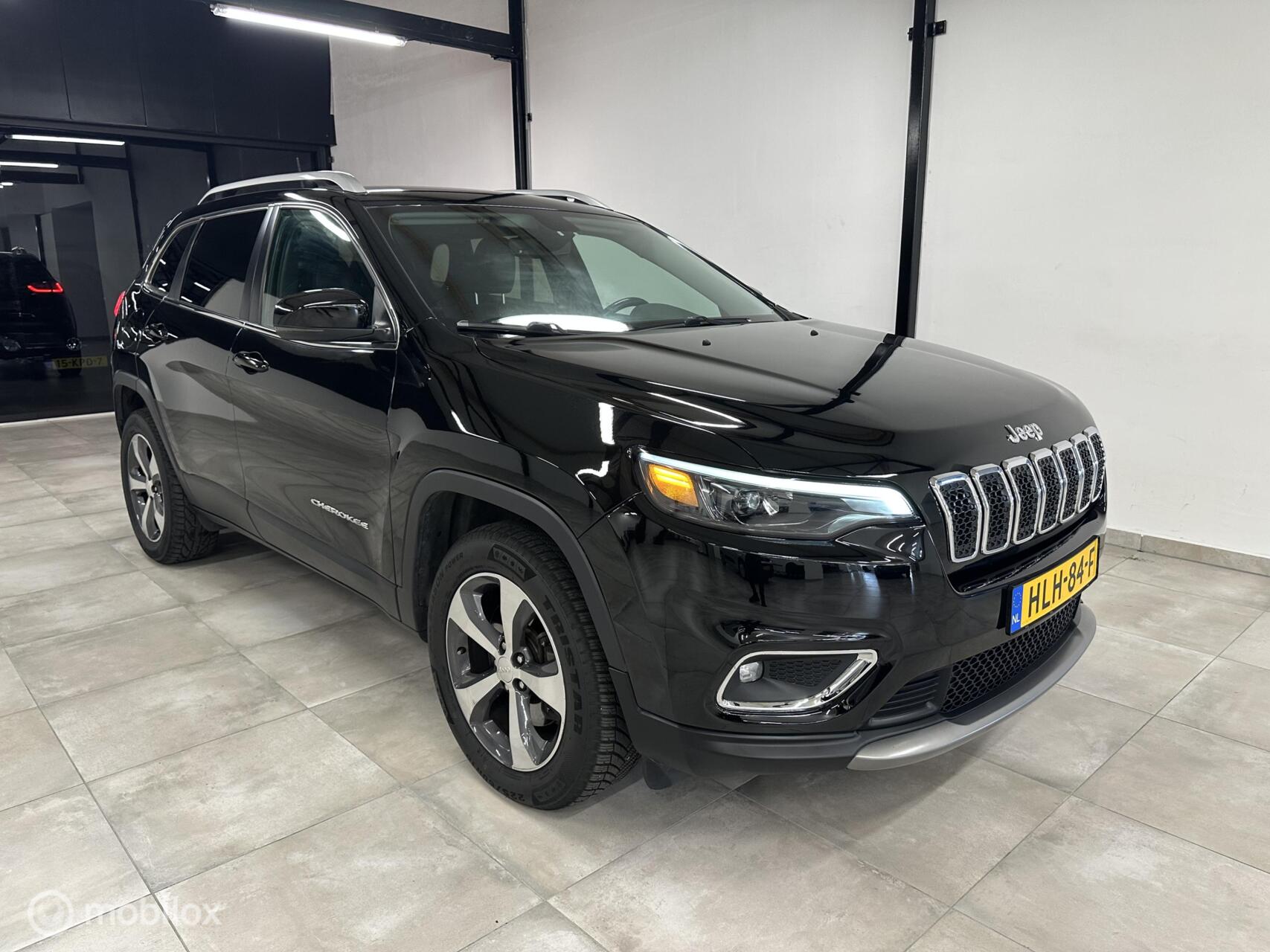 Foto van Jeep Cherokee