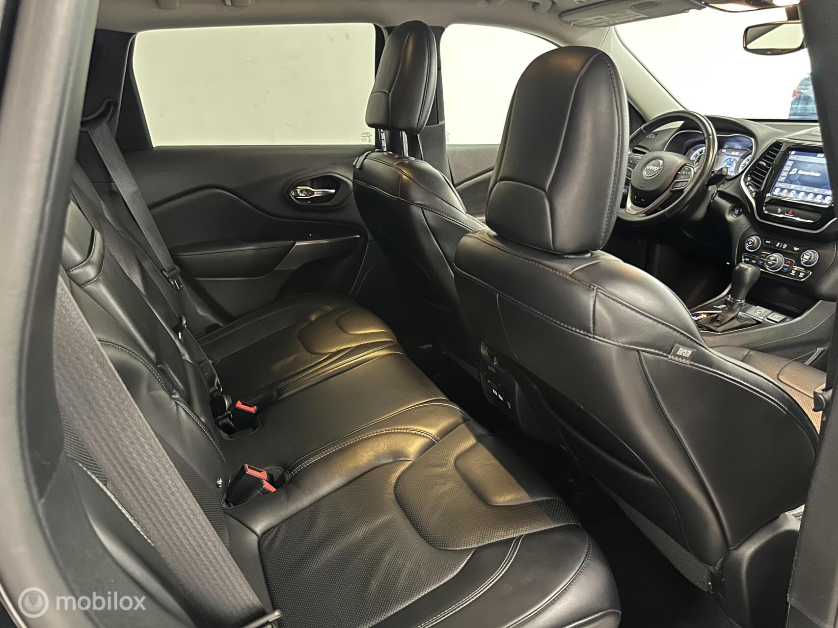 Foto van Jeep Cherokee