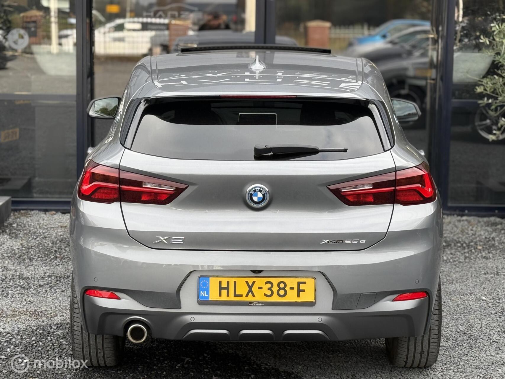 Foto van BMW X2