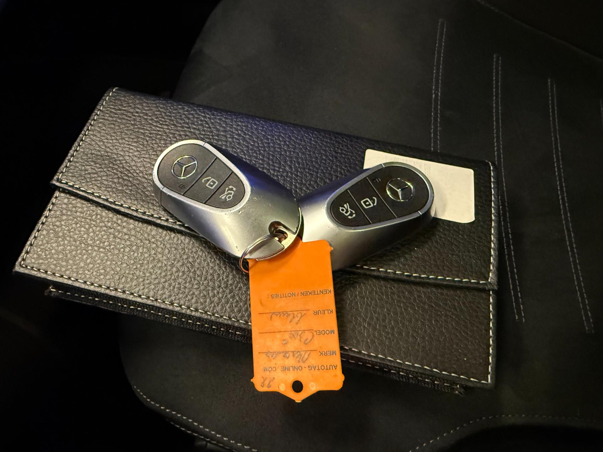 Foto van Mercedes-Benz C 300 E