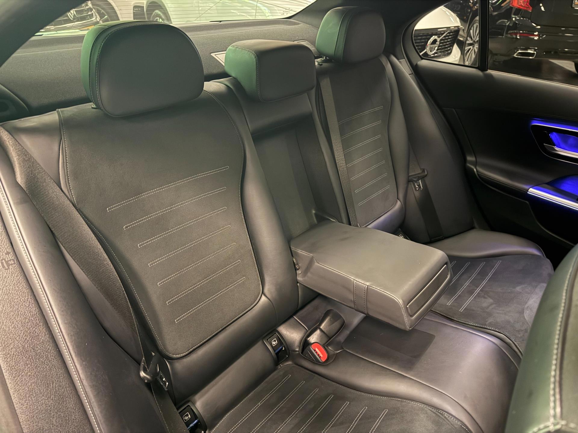 Foto van Mercedes-Benz C 300 E