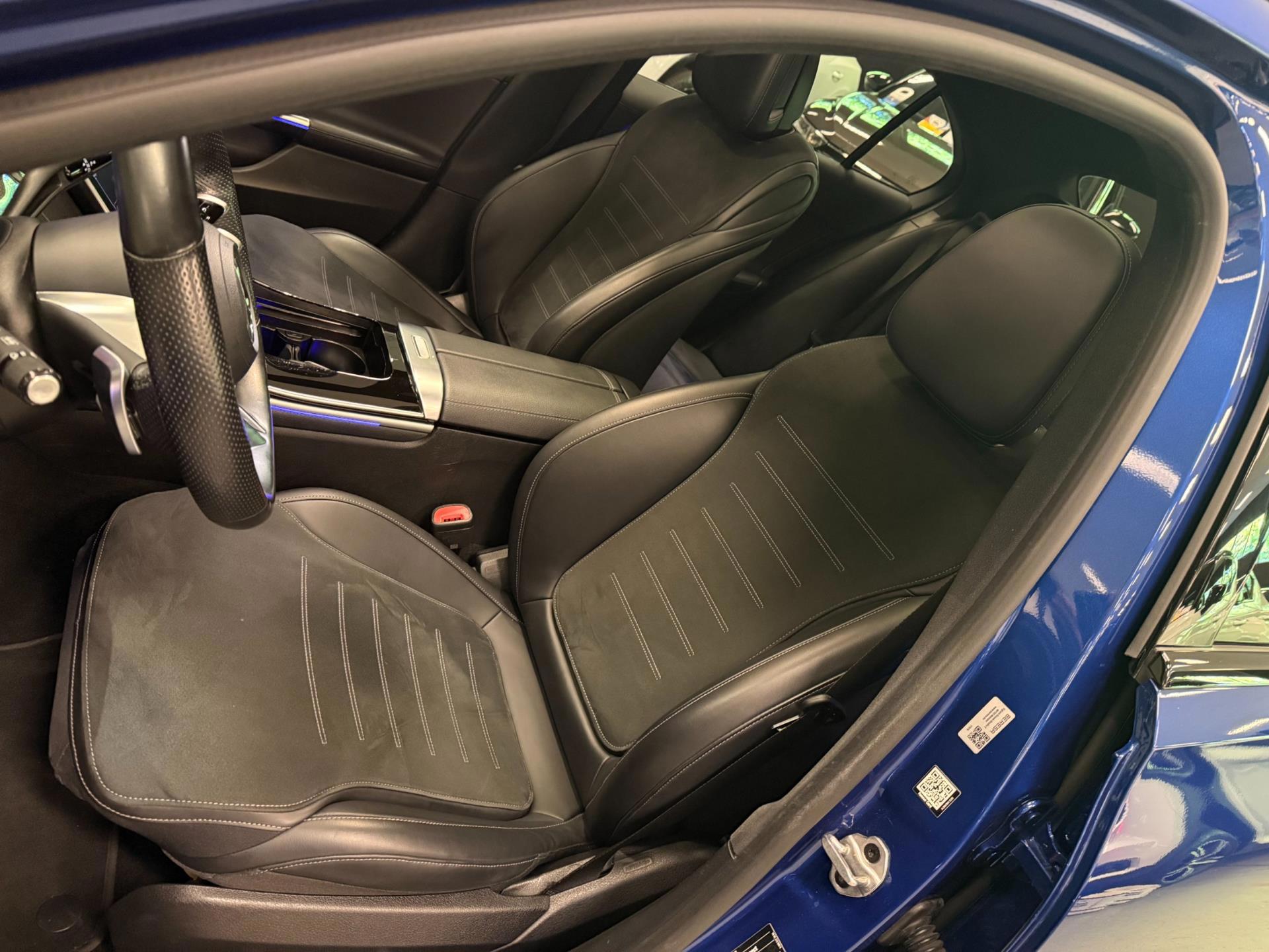 Foto van Mercedes-Benz C 300 E