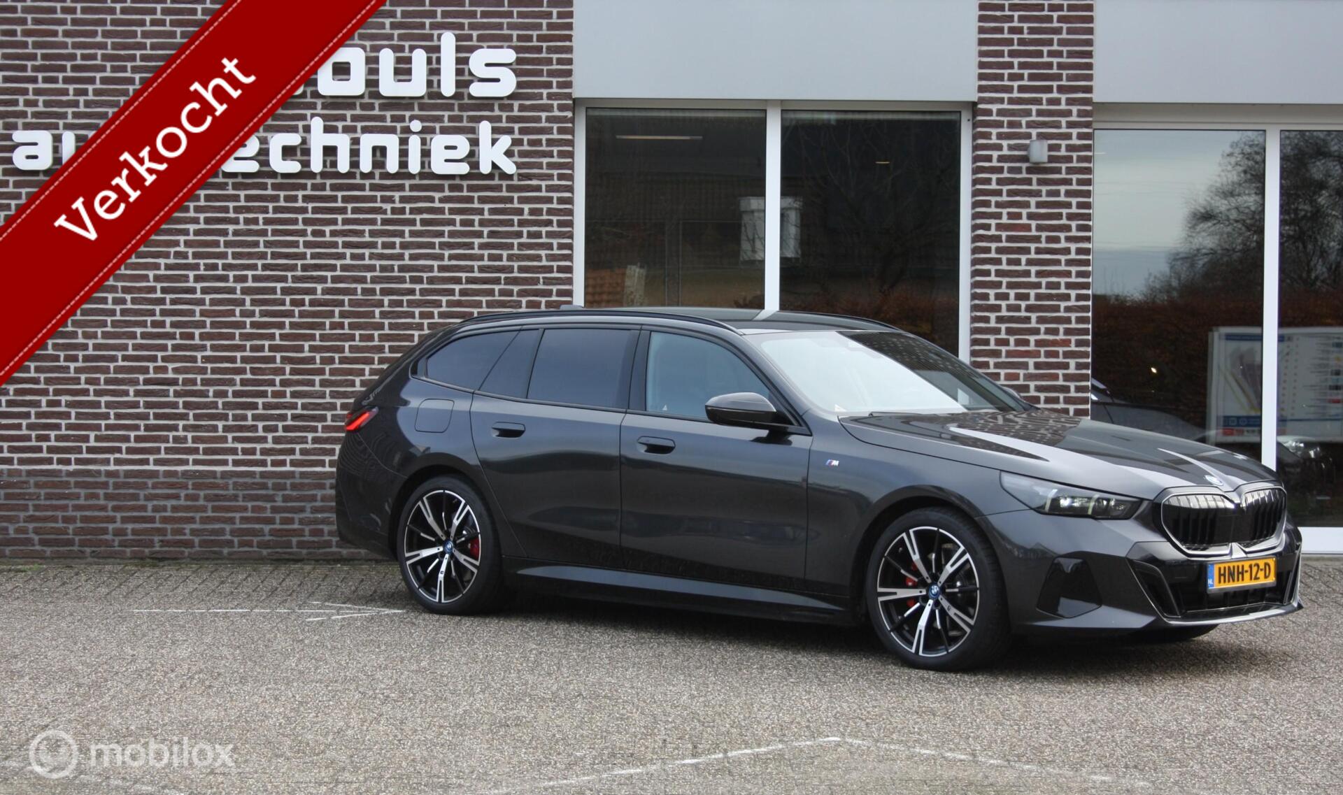 BMW 5-serie Touring 530e 2025 - voorkant