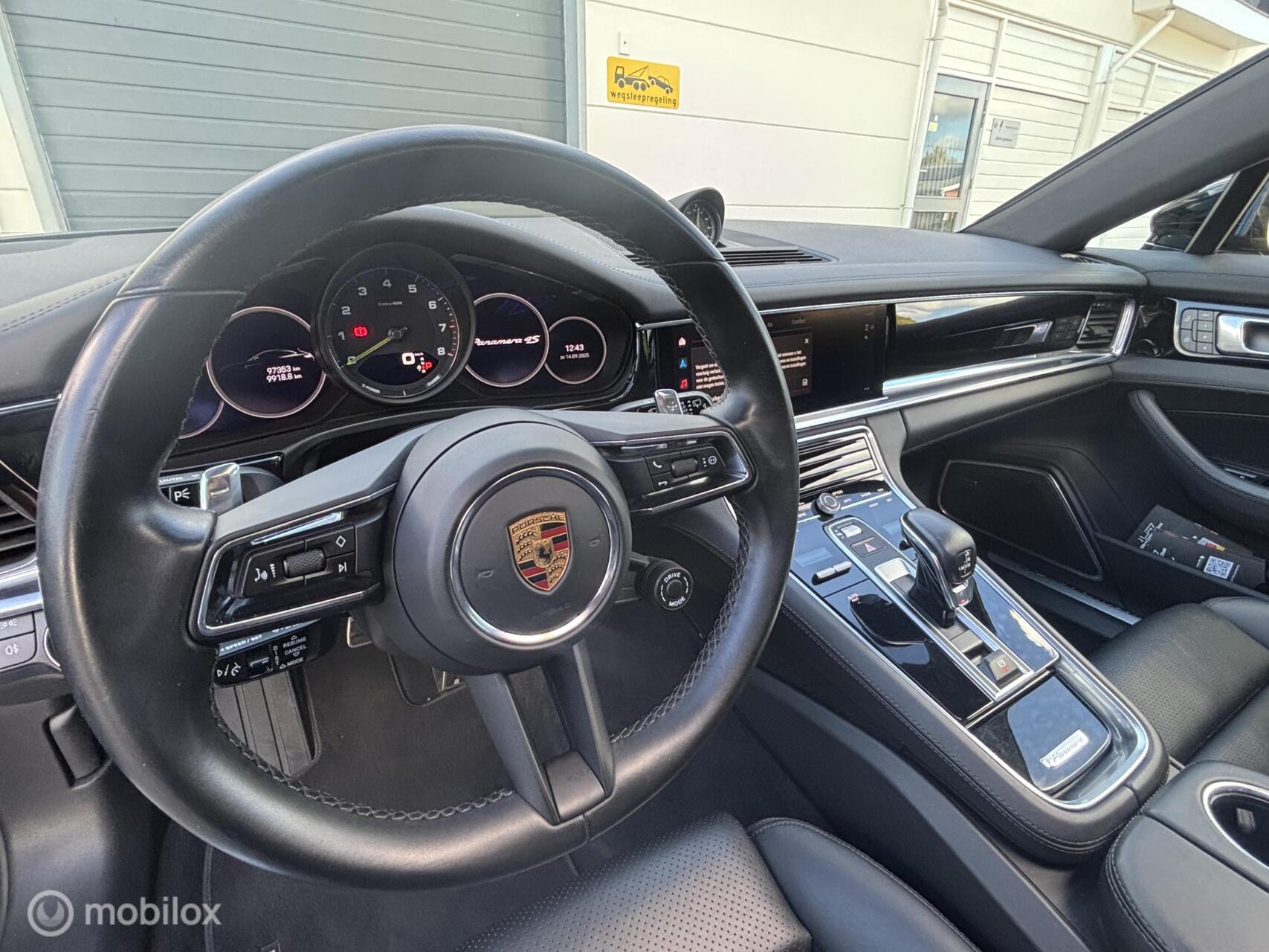 Foto van Porsche Panamera Sport Turismo