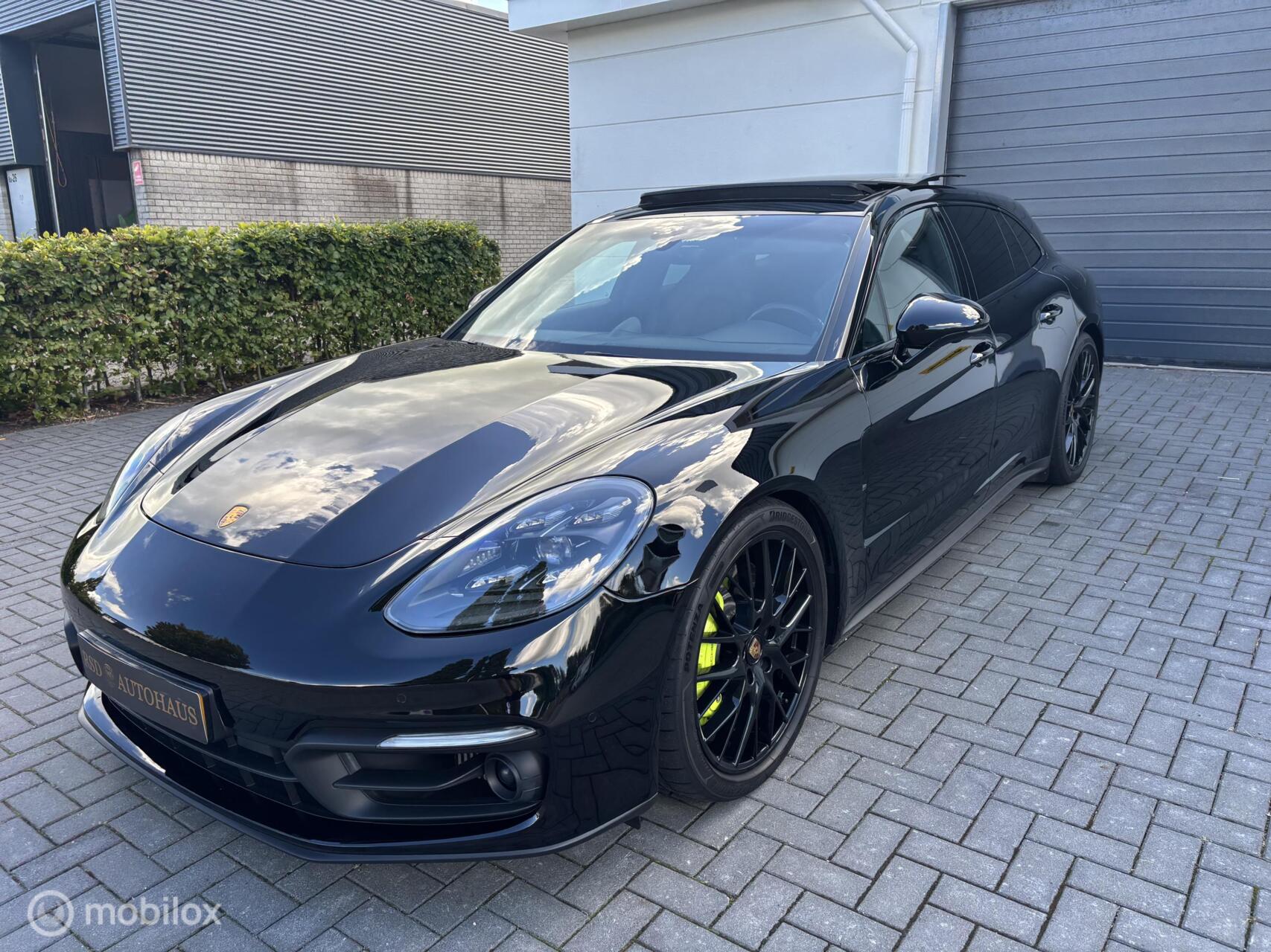 Foto van Porsche Panamera Sport Turismo