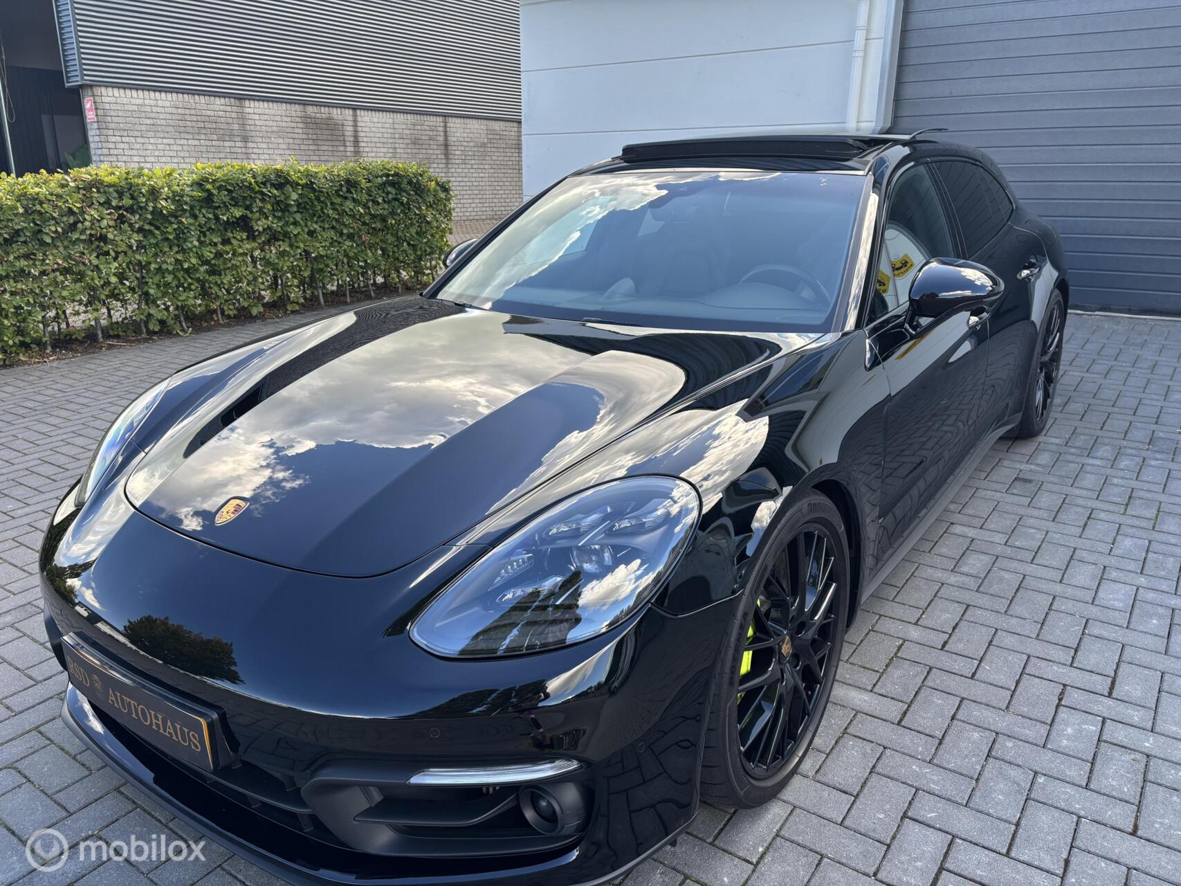 Foto van Porsche Panamera Sport Turismo