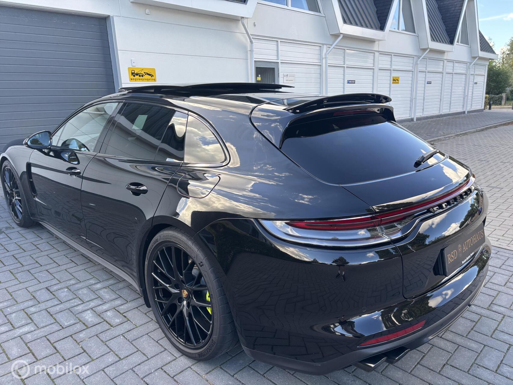 Foto van Porsche Panamera Sport Turismo