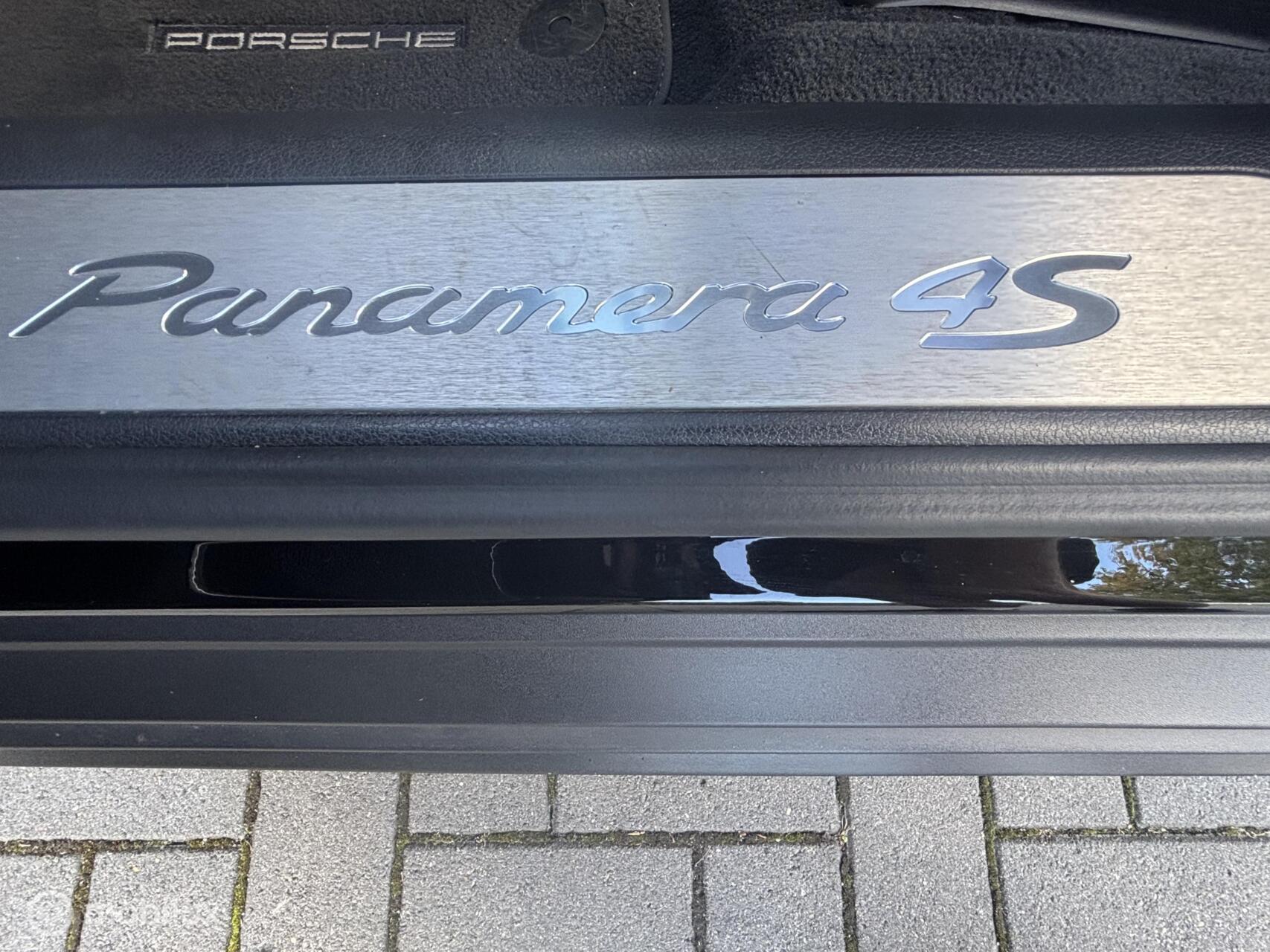 Foto van Porsche Panamera Sport Turismo