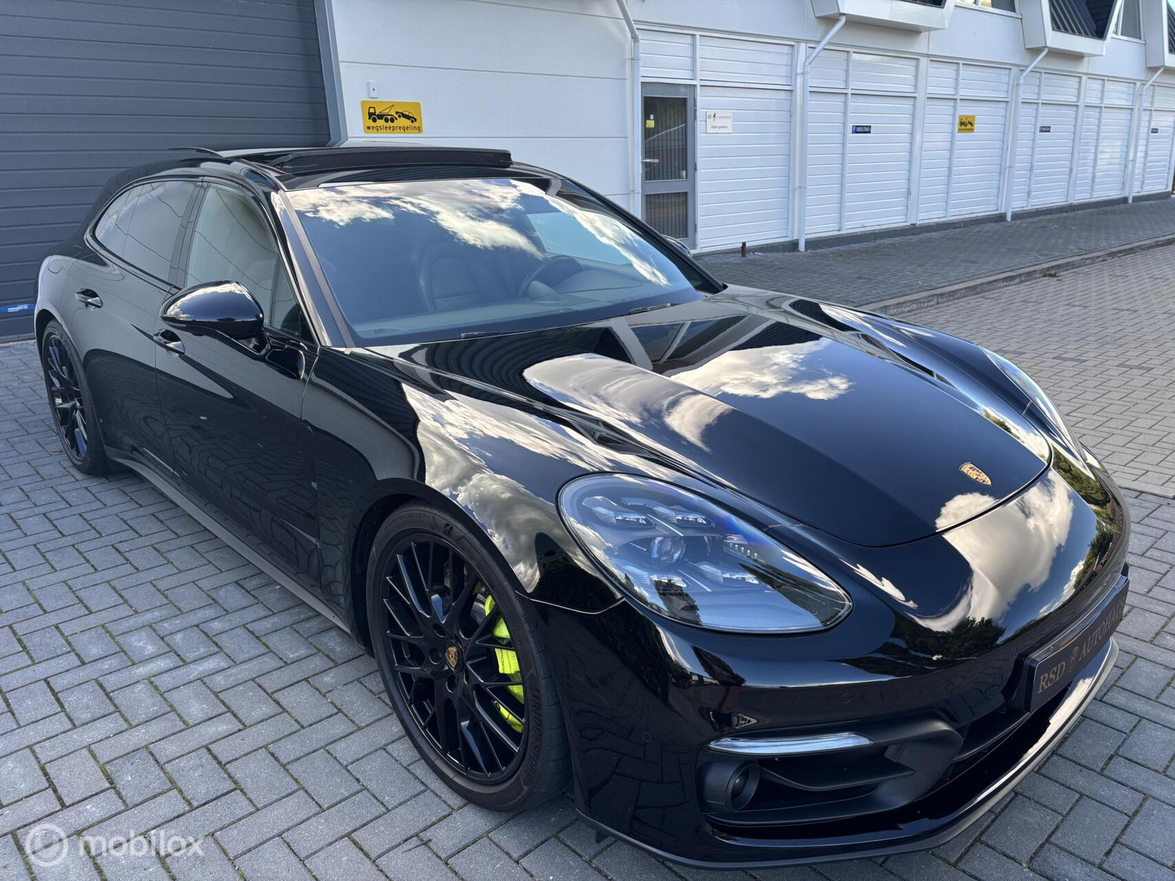 Foto van Porsche Panamera Sport Turismo