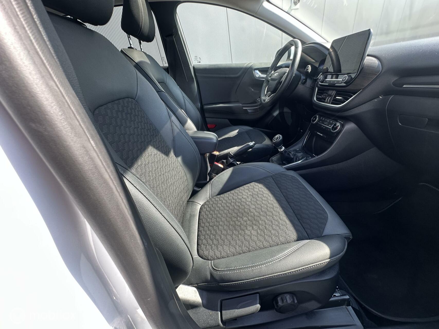 Foto van Ford Puma