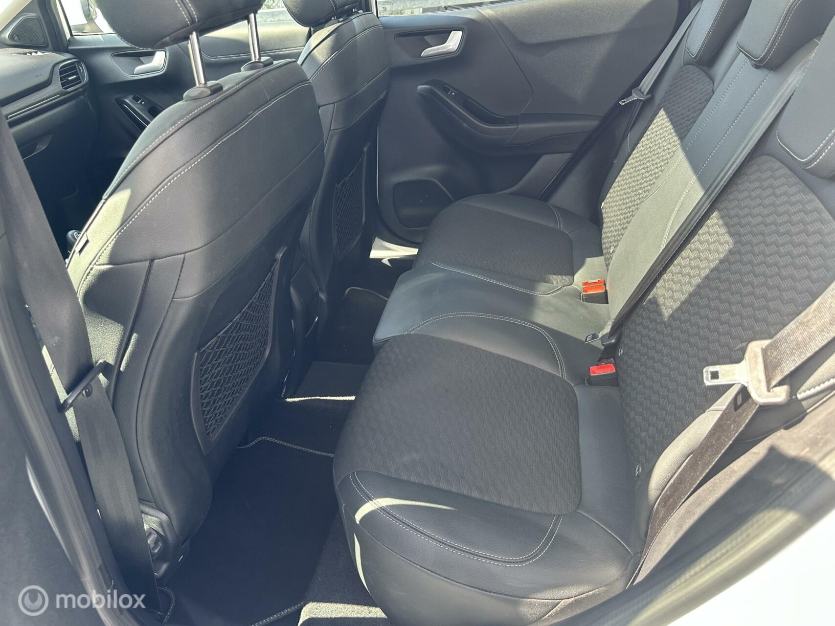 Foto van Ford Puma