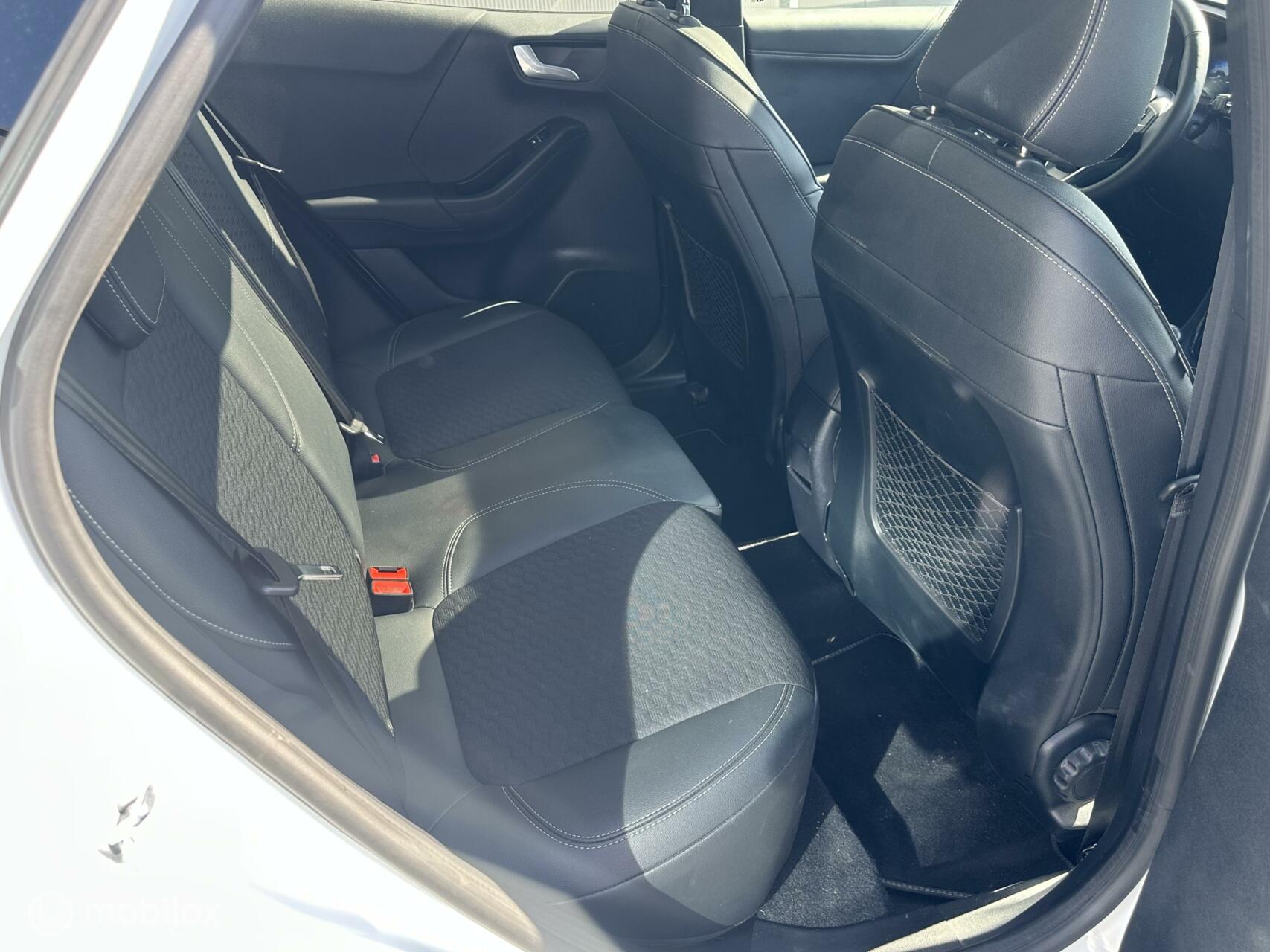 Foto van Ford Puma