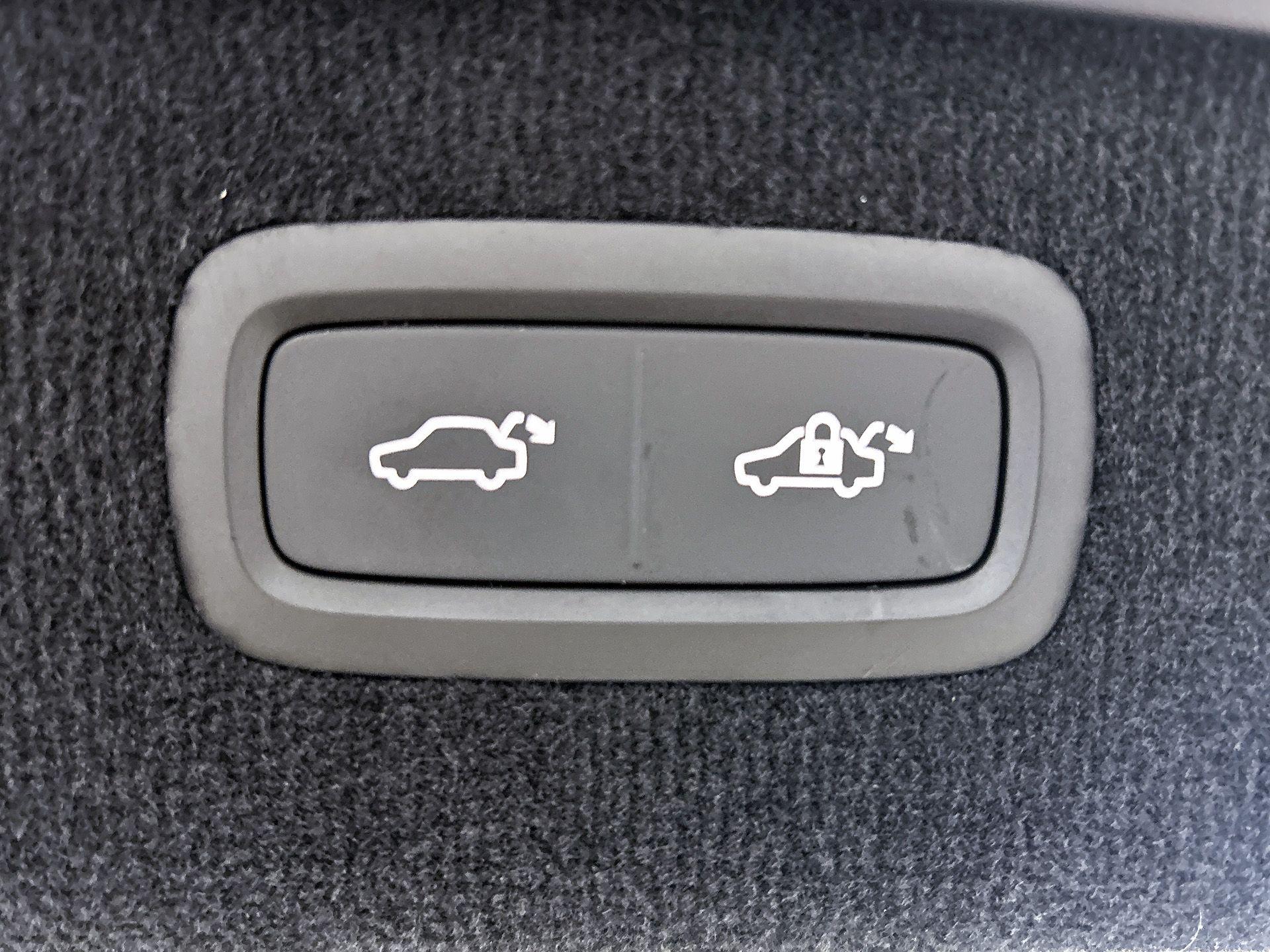 Foto van Polestar 3