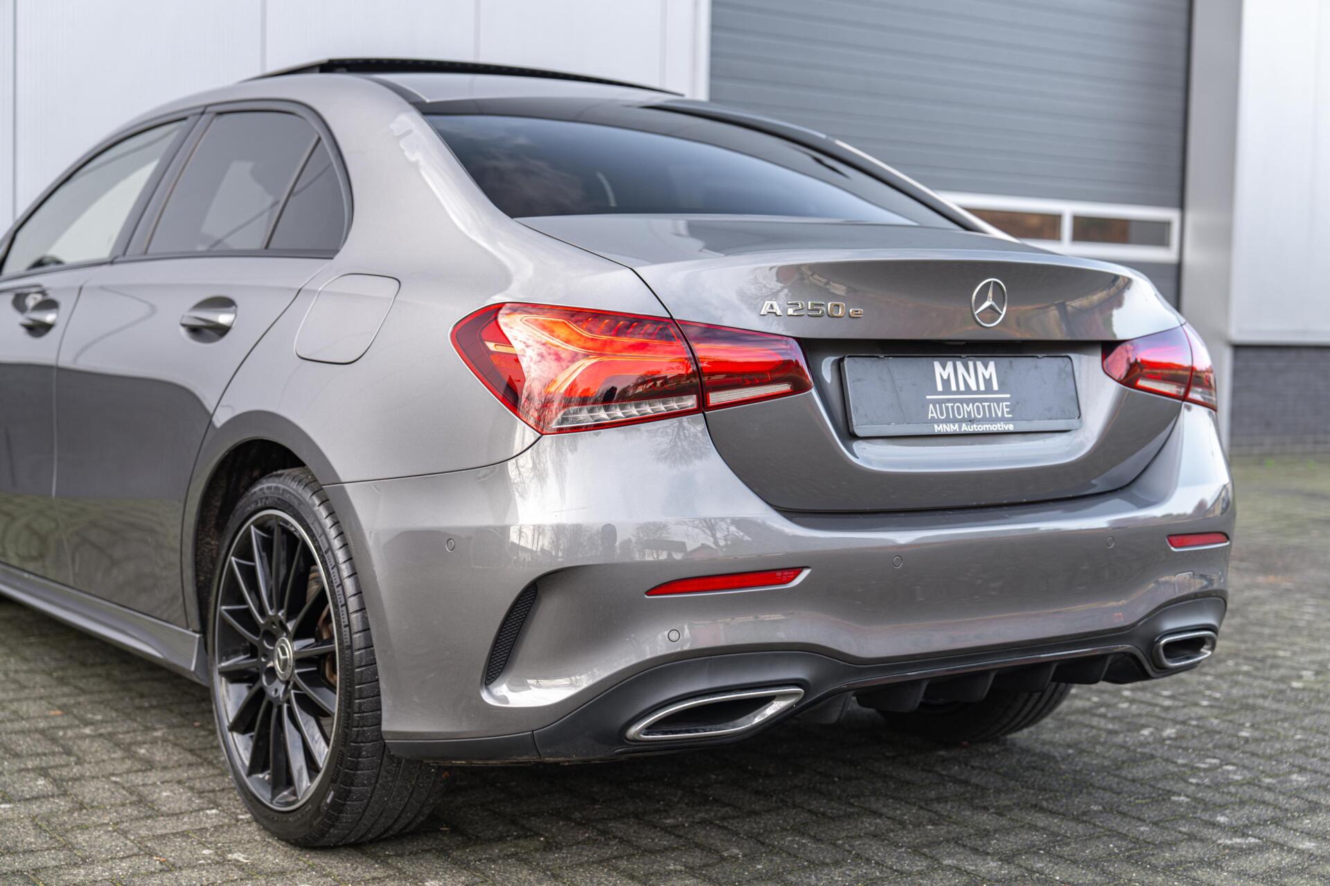 Foto van Mercedes-Benz A 250 E
