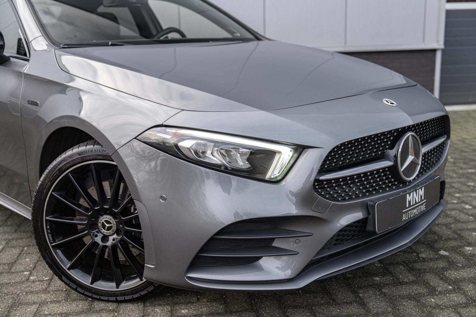 Foto van Mercedes-Benz A 250 E