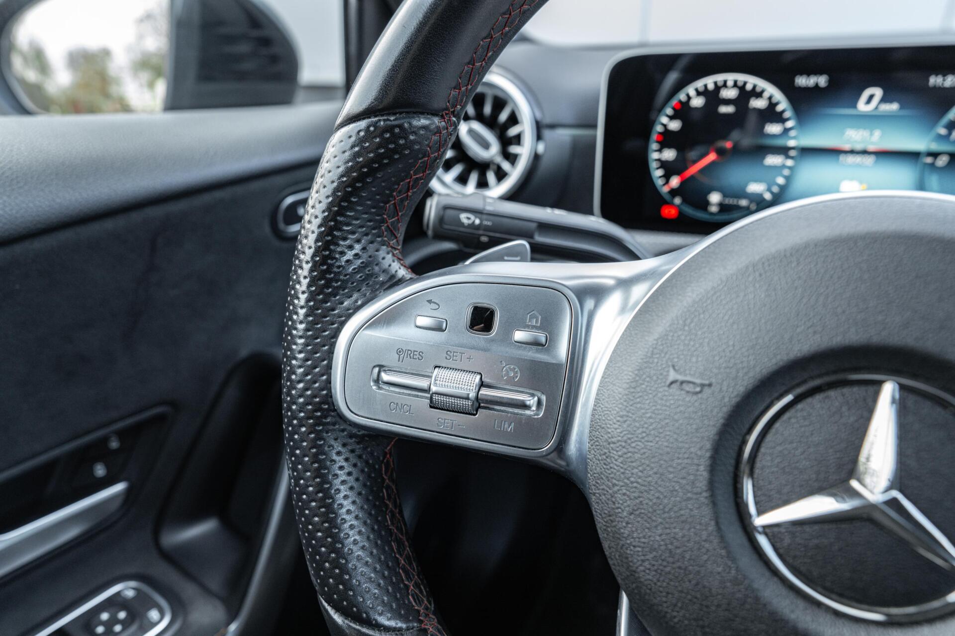 Foto van Mercedes-Benz A 250 E