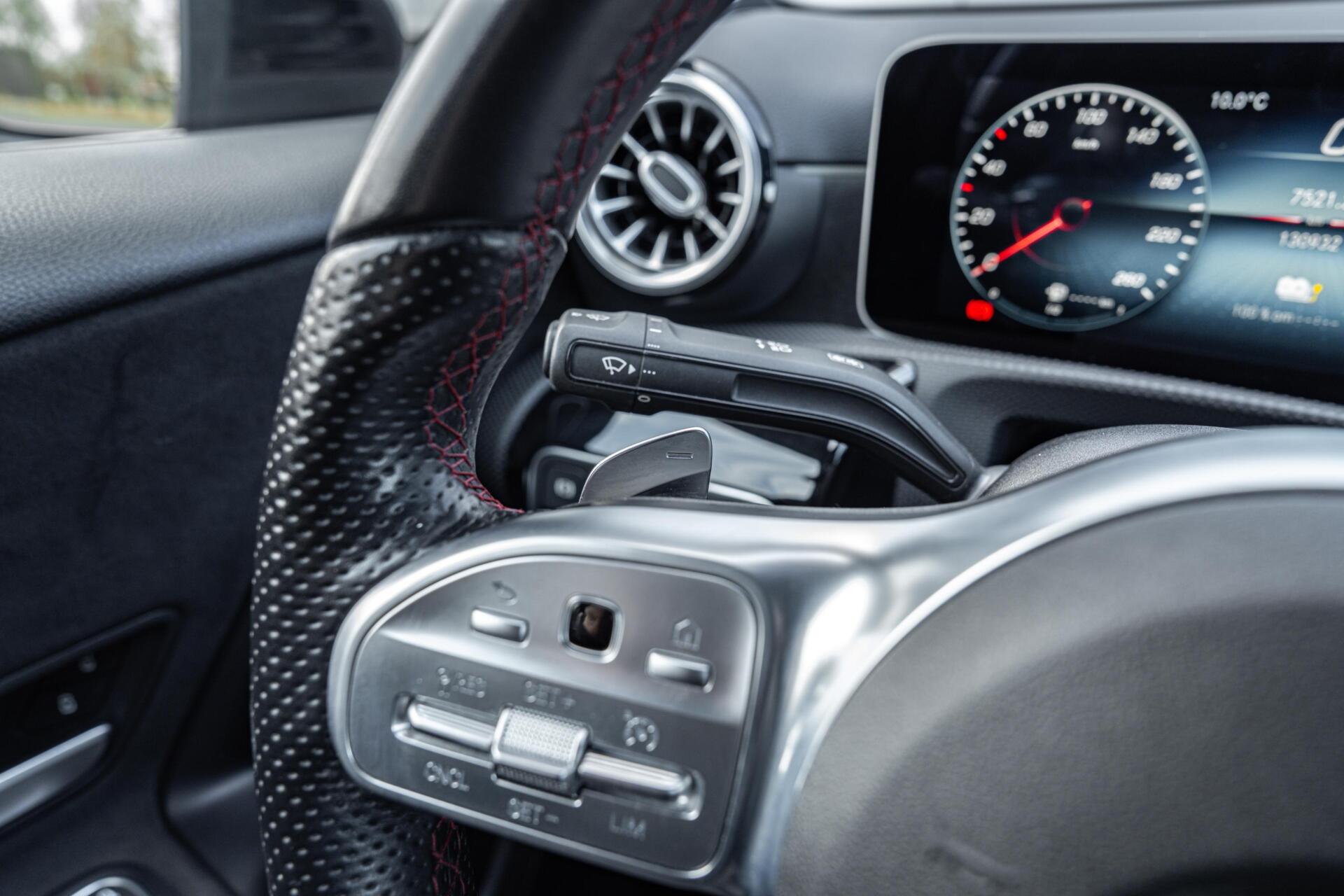 Foto van Mercedes-Benz A 250 E