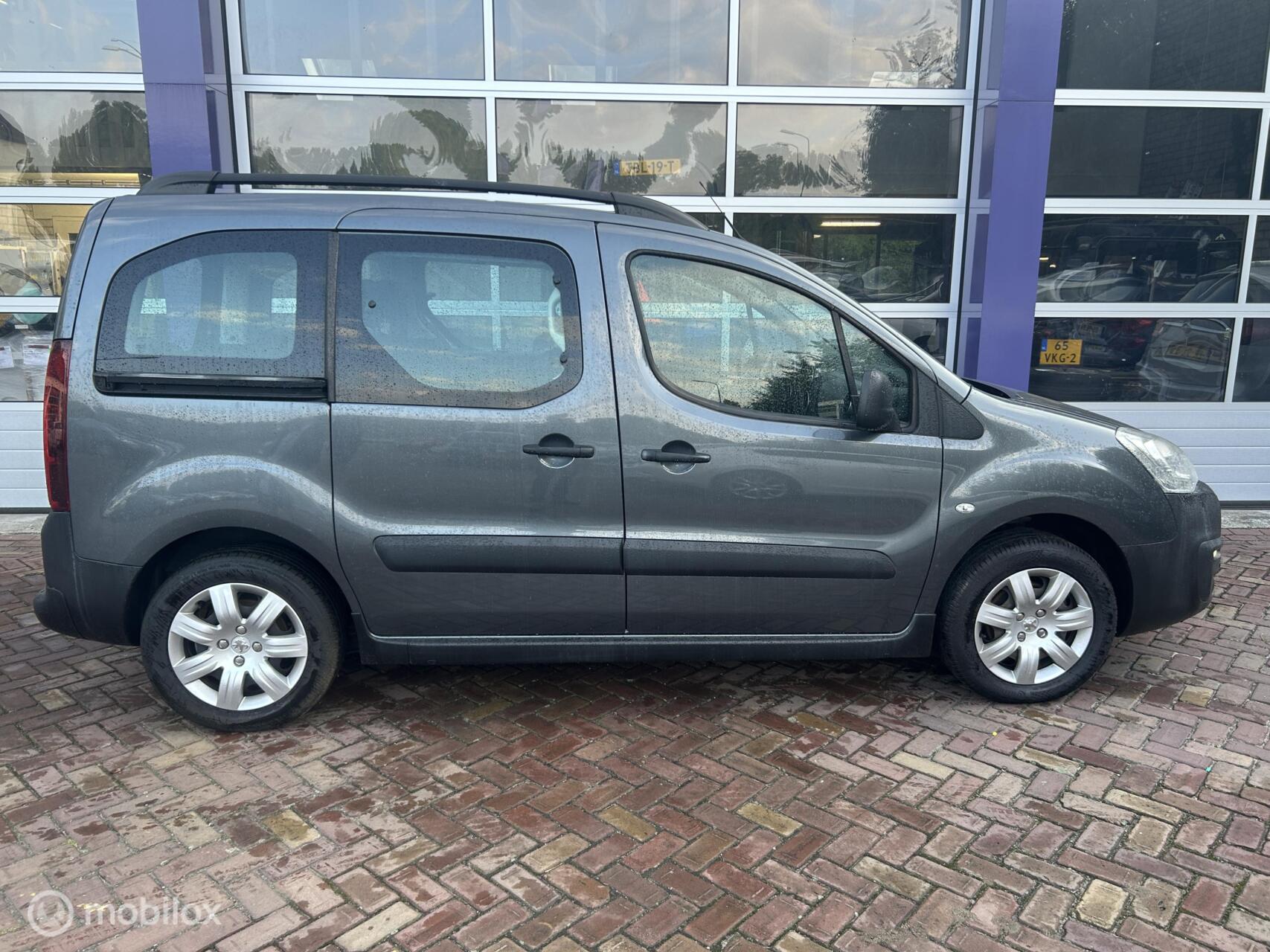 Foto van Peugeot Partner Tepee