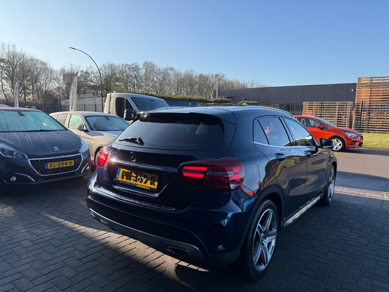 Foto van Mercedes-Benz Gla