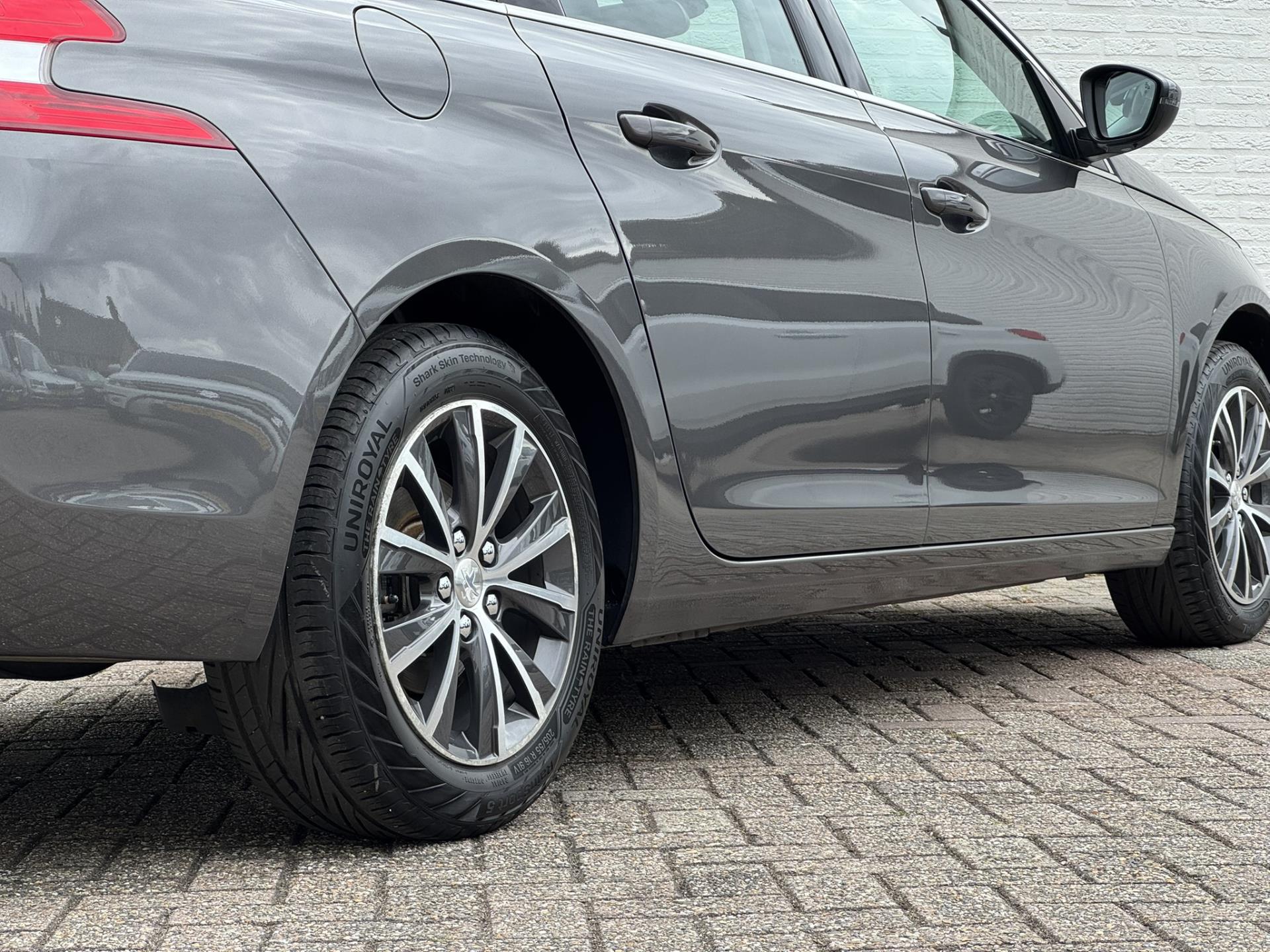 Foto van Peugeot 308 SW