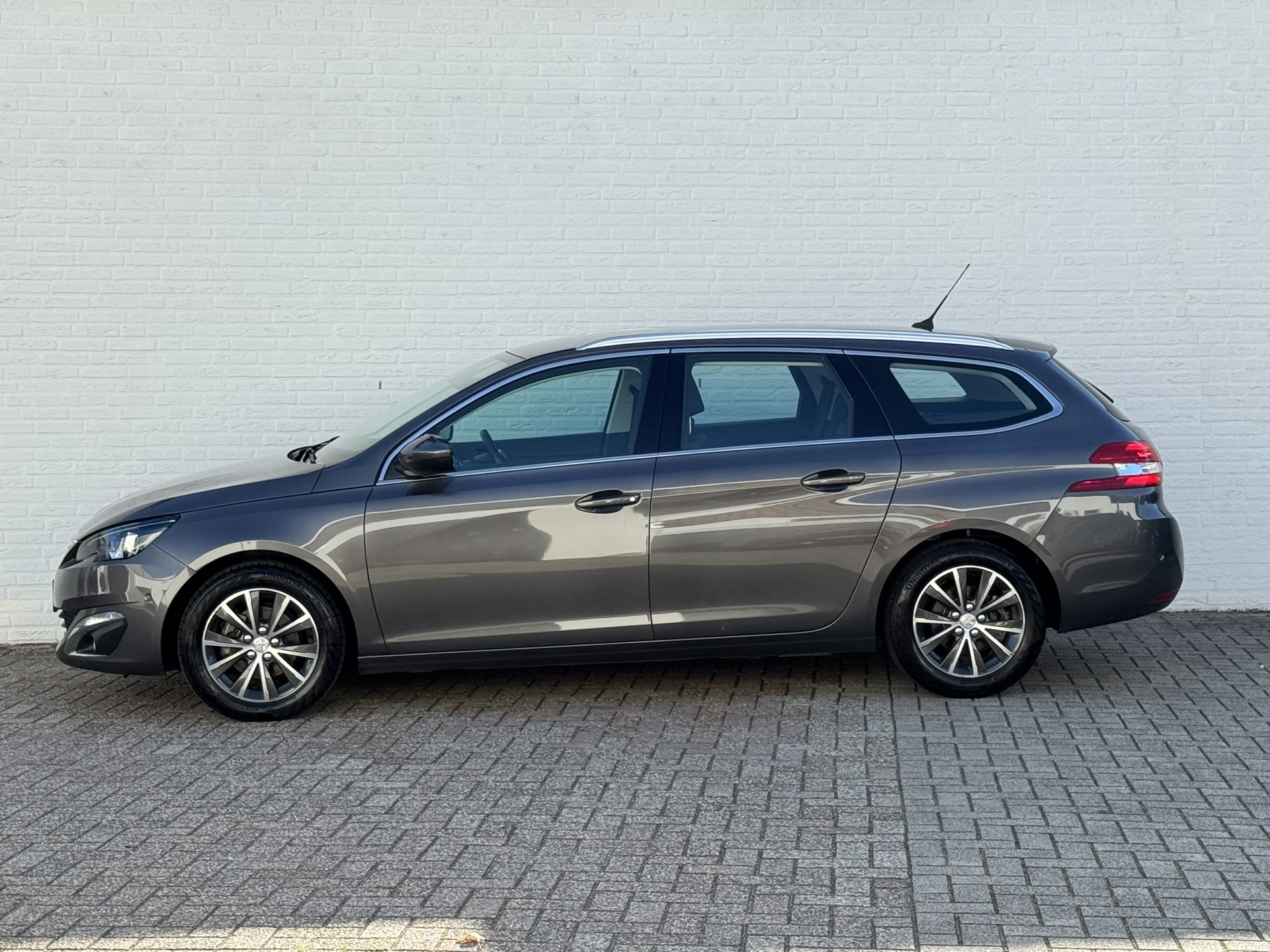 Foto van Peugeot 308 SW