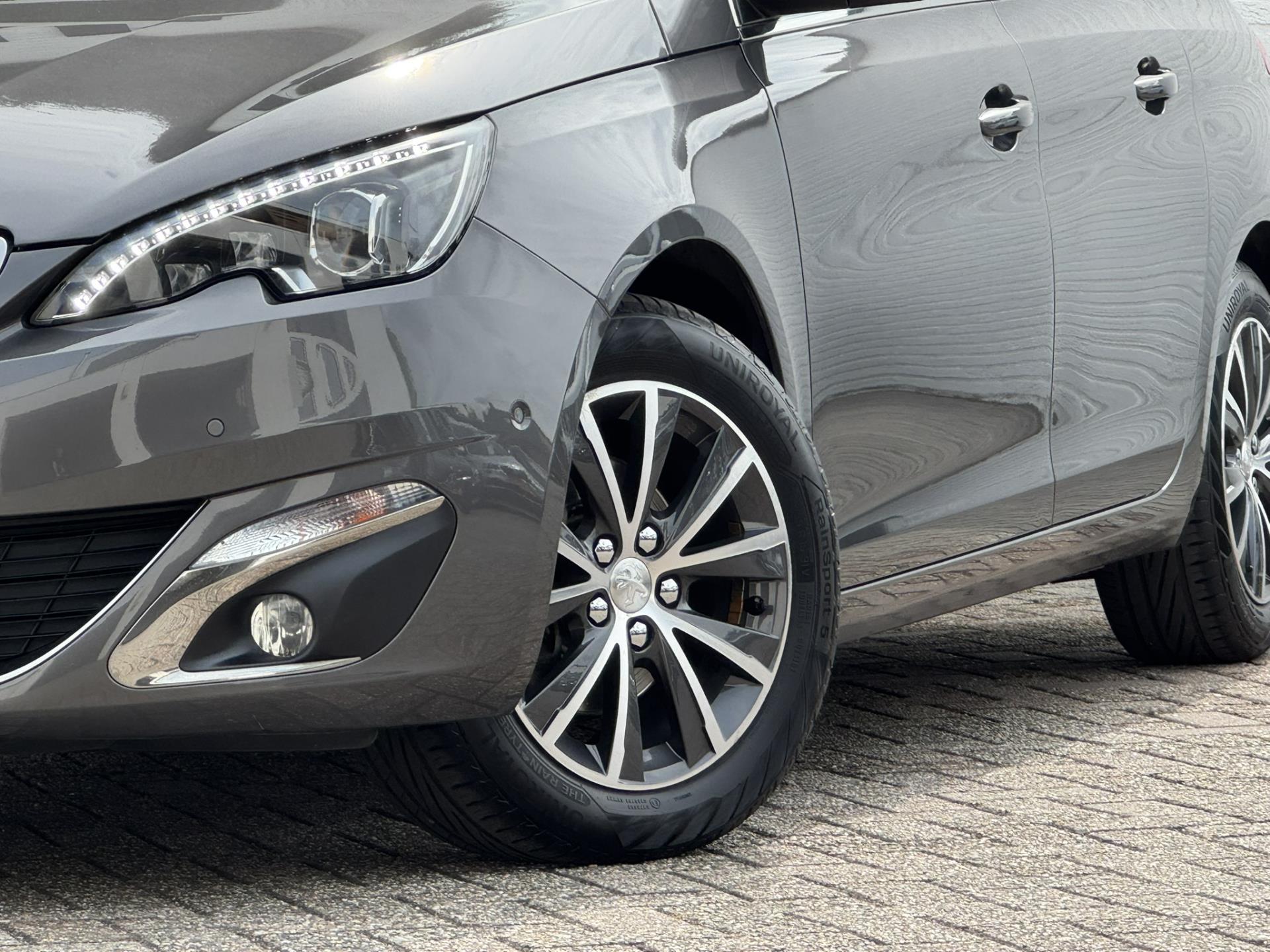 Foto van Peugeot 308 SW