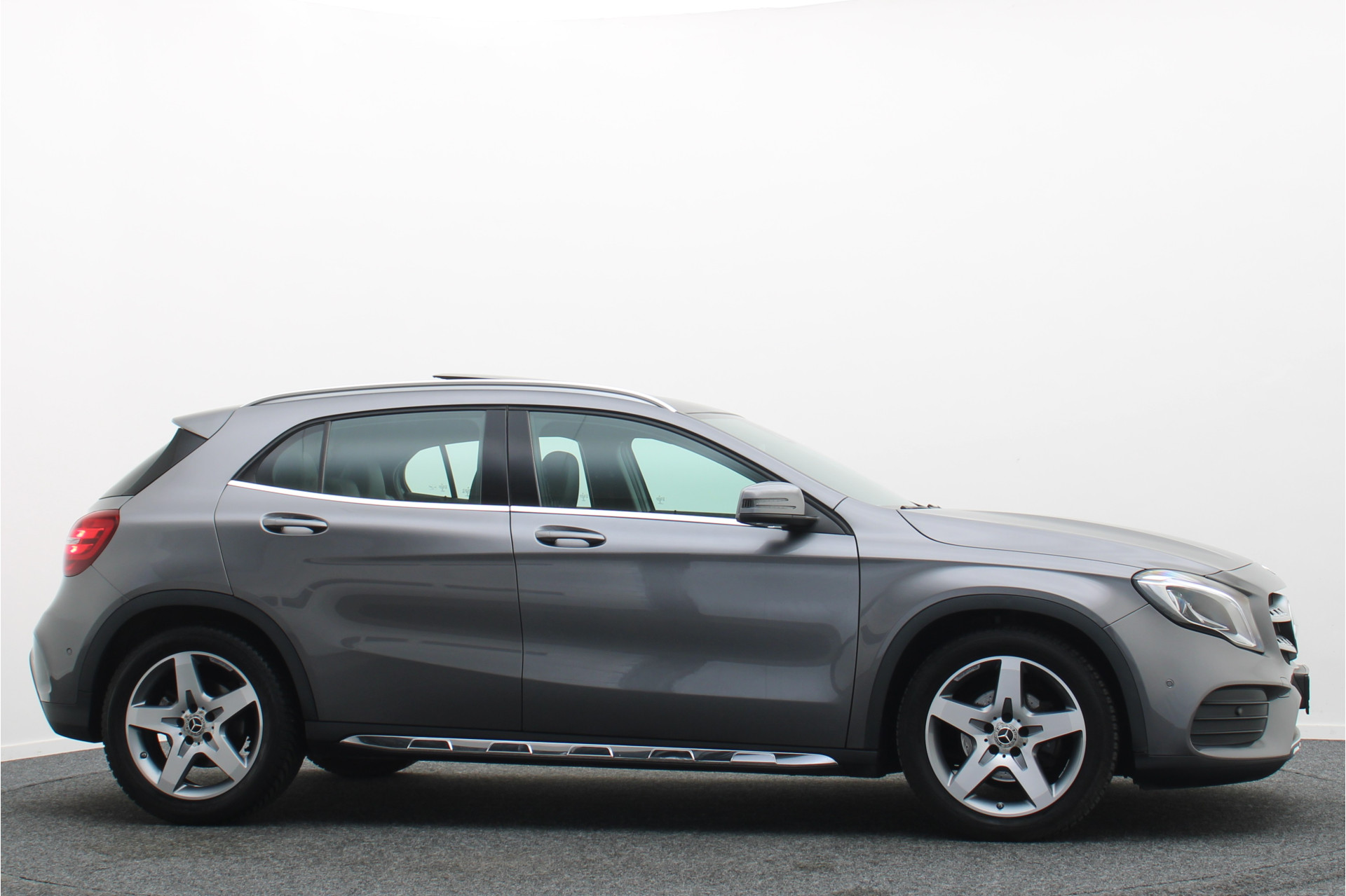 Foto van Mercedes-Benz Gla