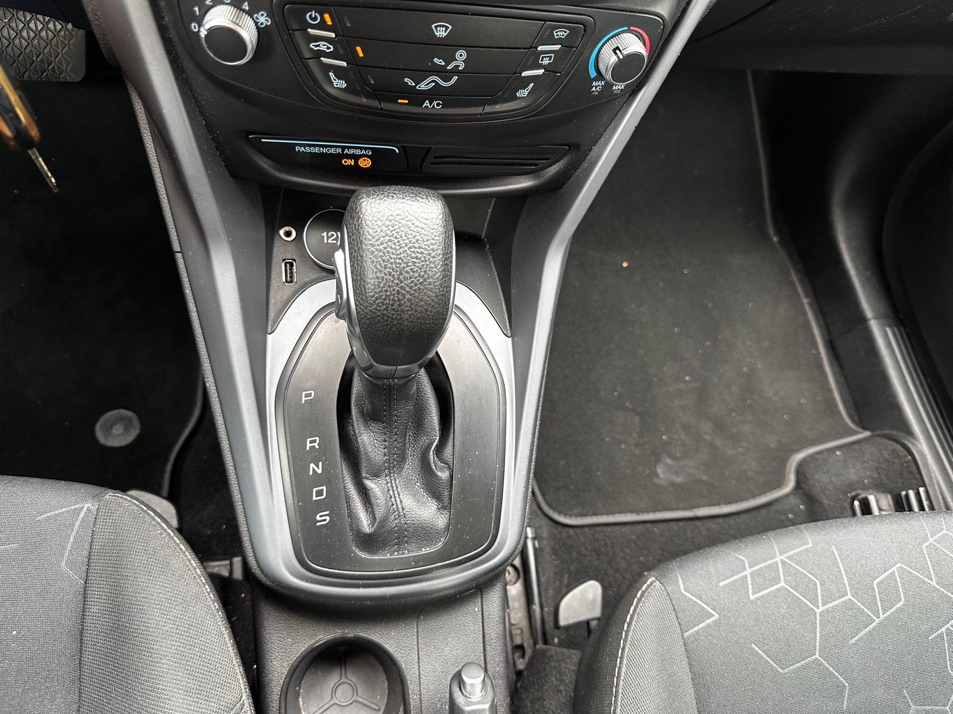 Foto van Ford B-max