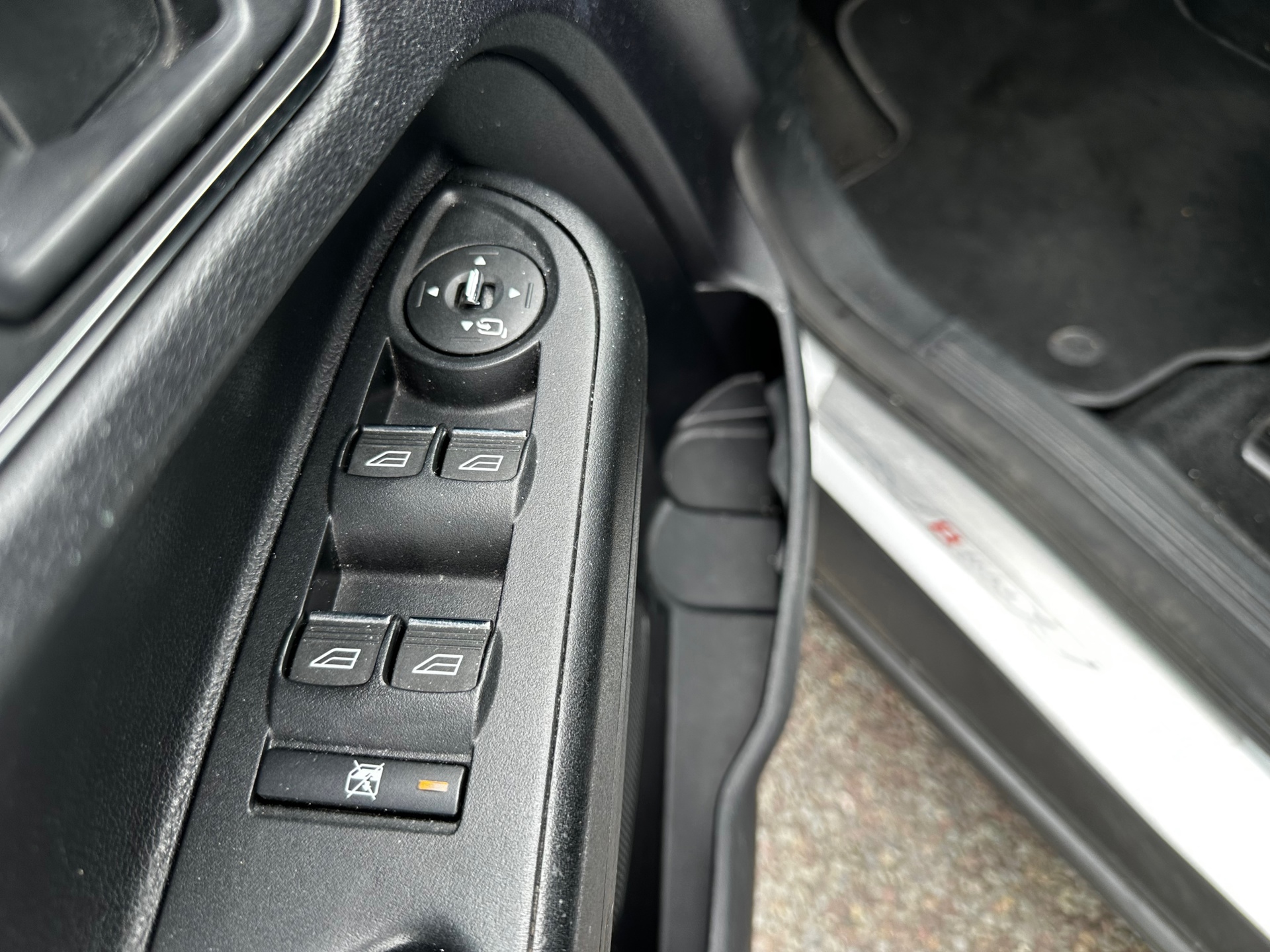 Foto van Ford B-max