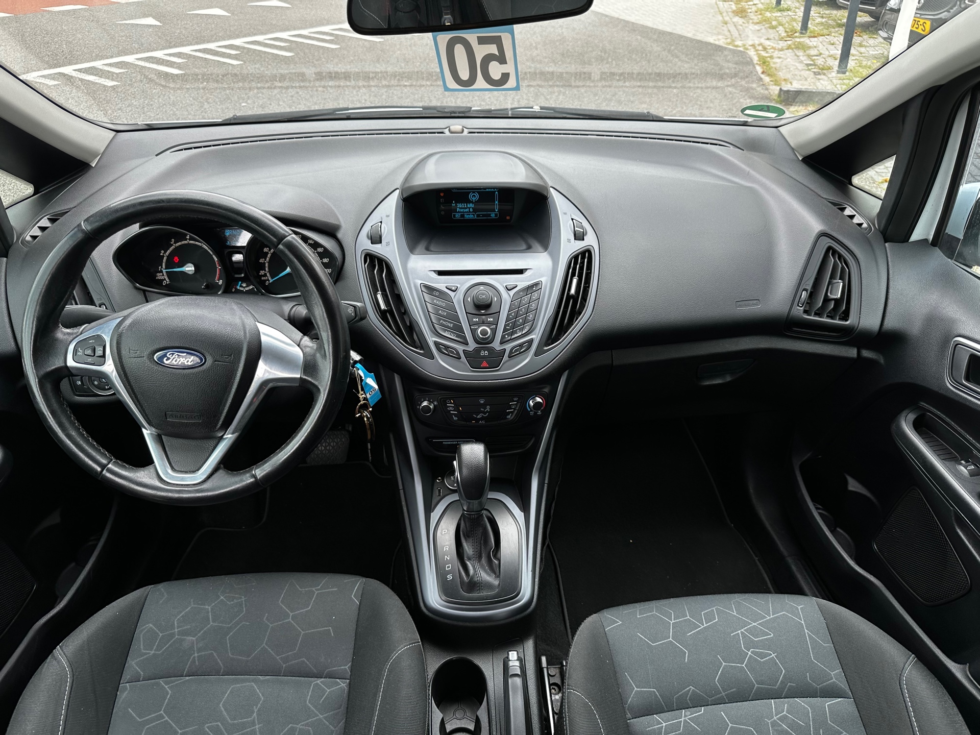 Foto van Ford B-max