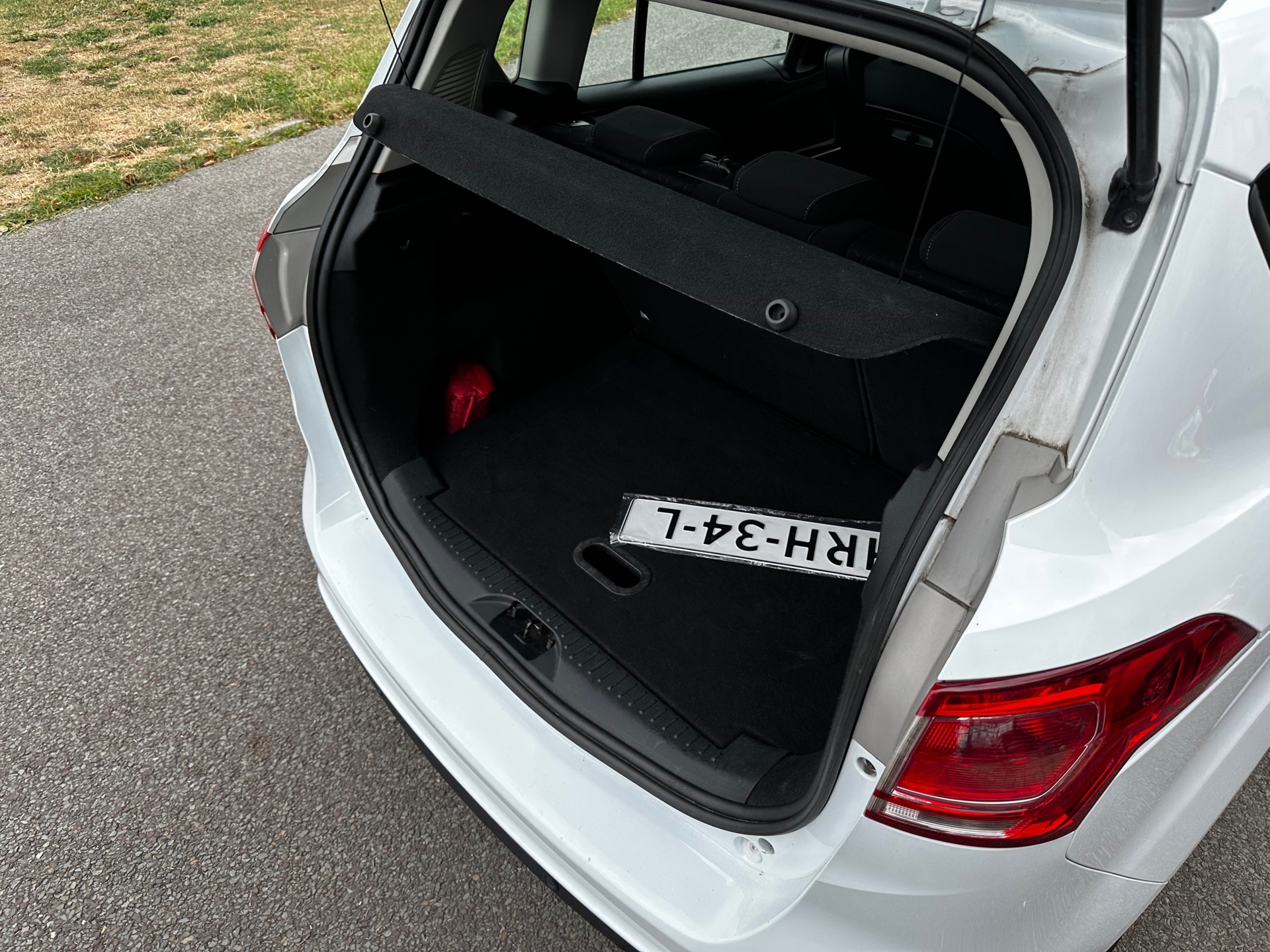 Foto van Ford B-max