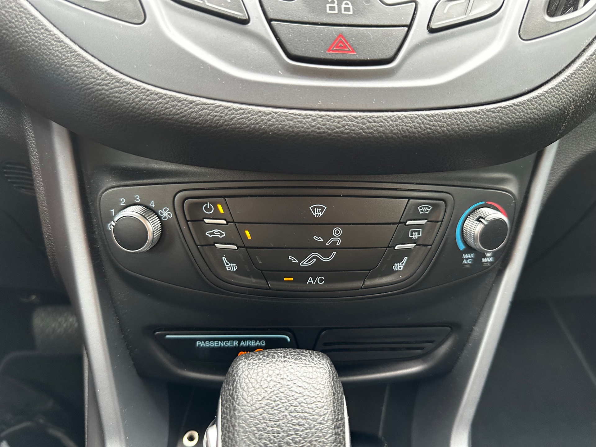 Foto van Ford B-max